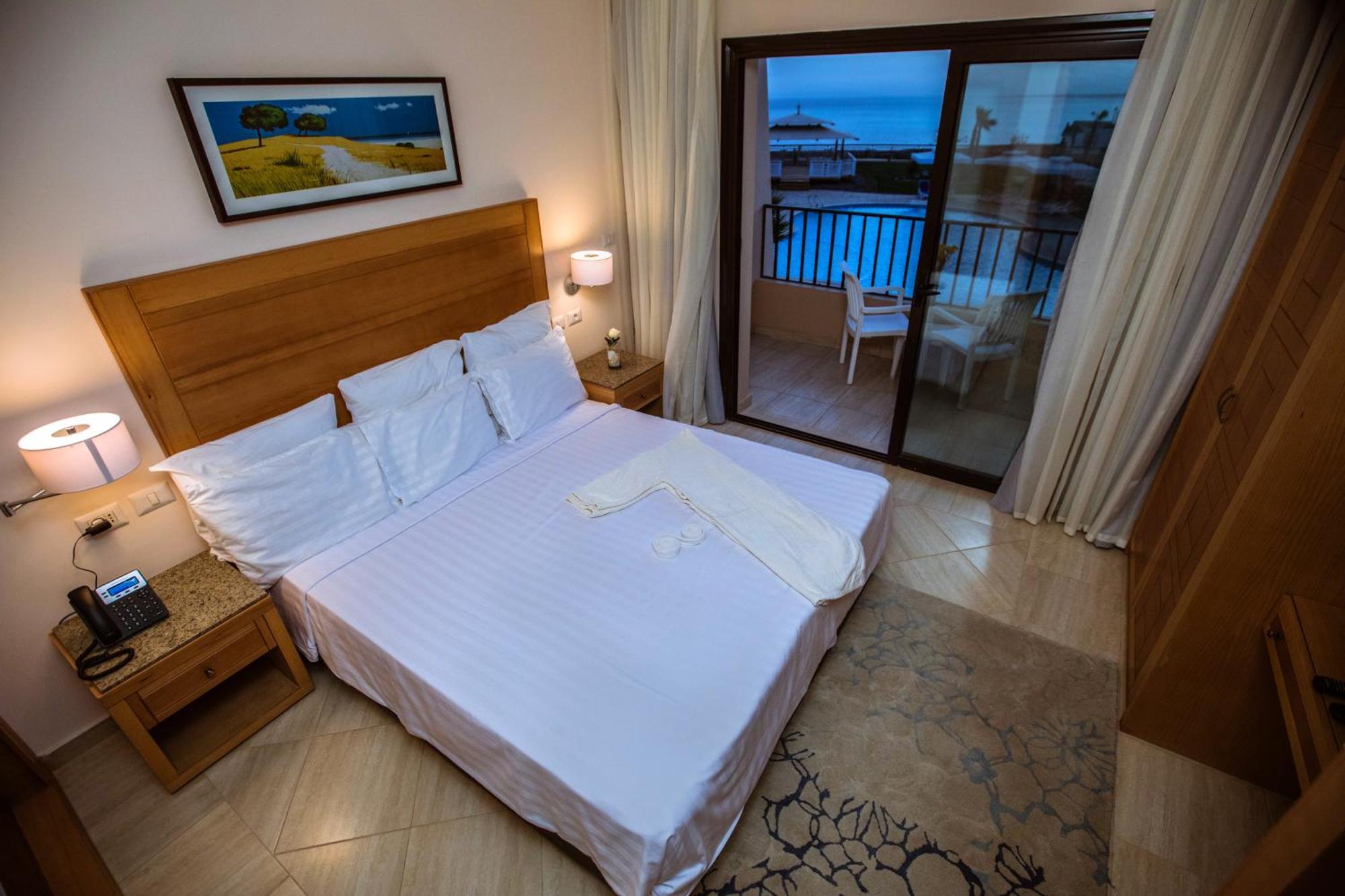 Deluxe Suite Sea View