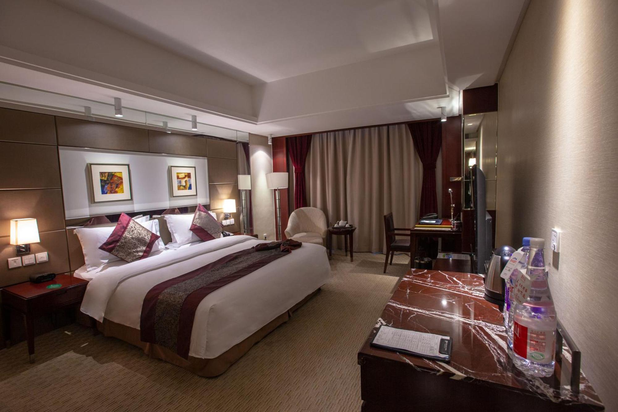 Executive Double Room,1556972857:JPEG