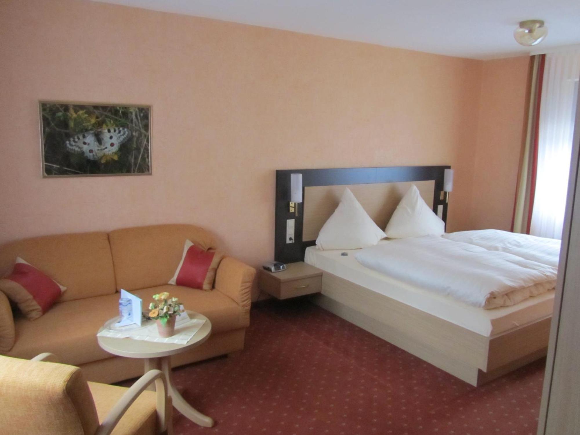 Großes Doppelzimmer