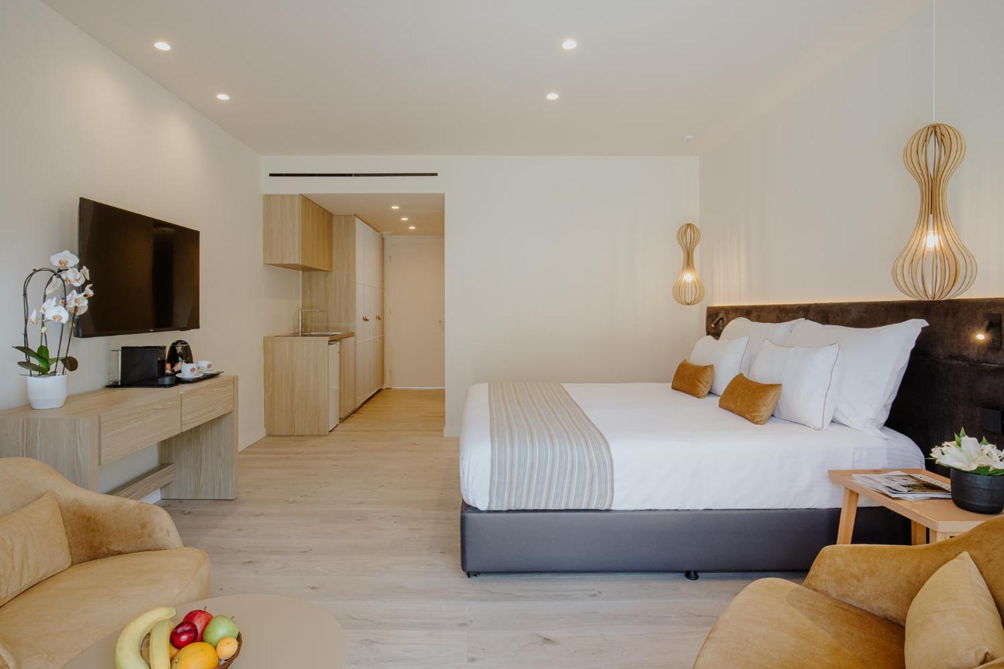 Studio Located 70m away from the main hotel building an annex complex
