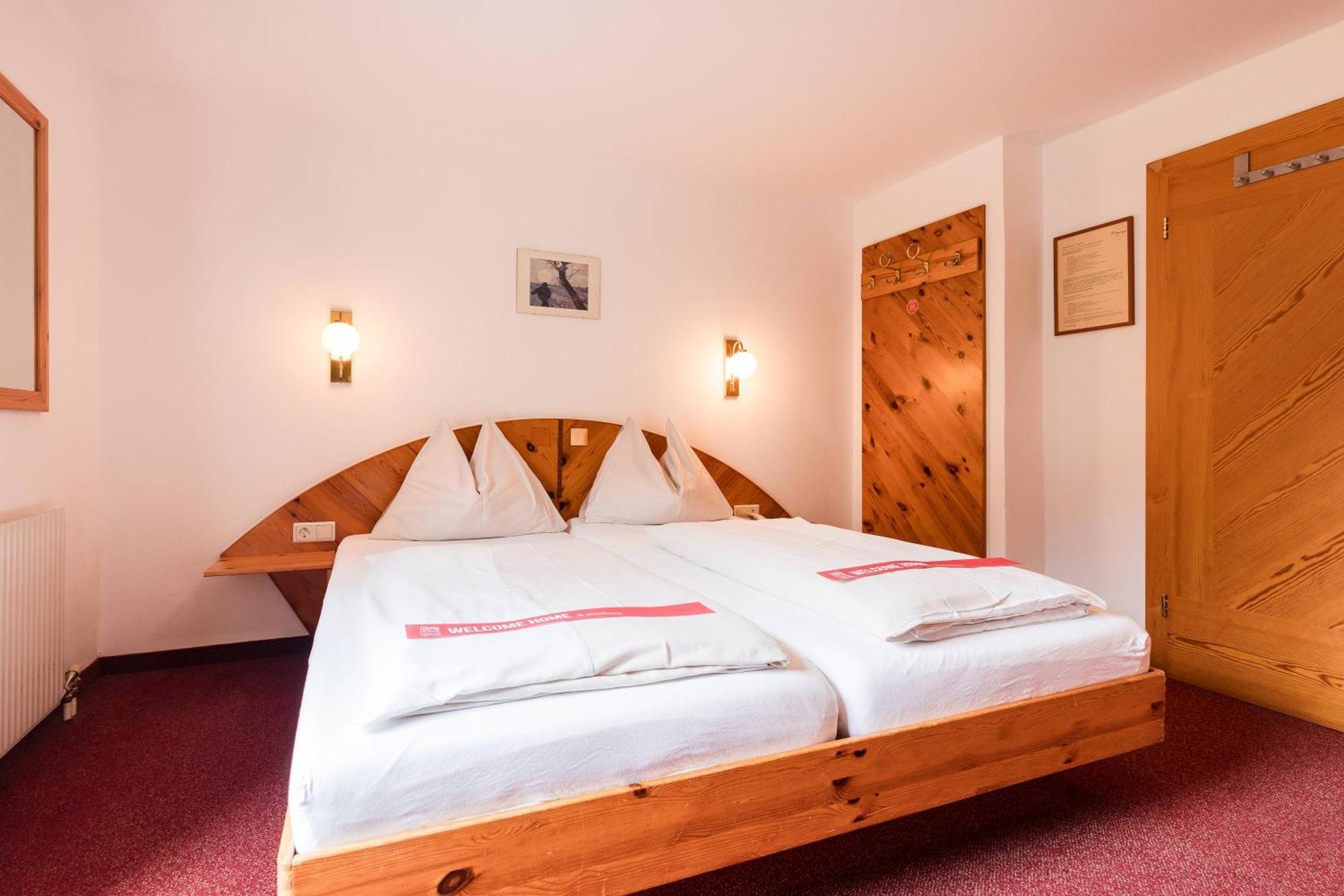 Basic Double Room - Annex