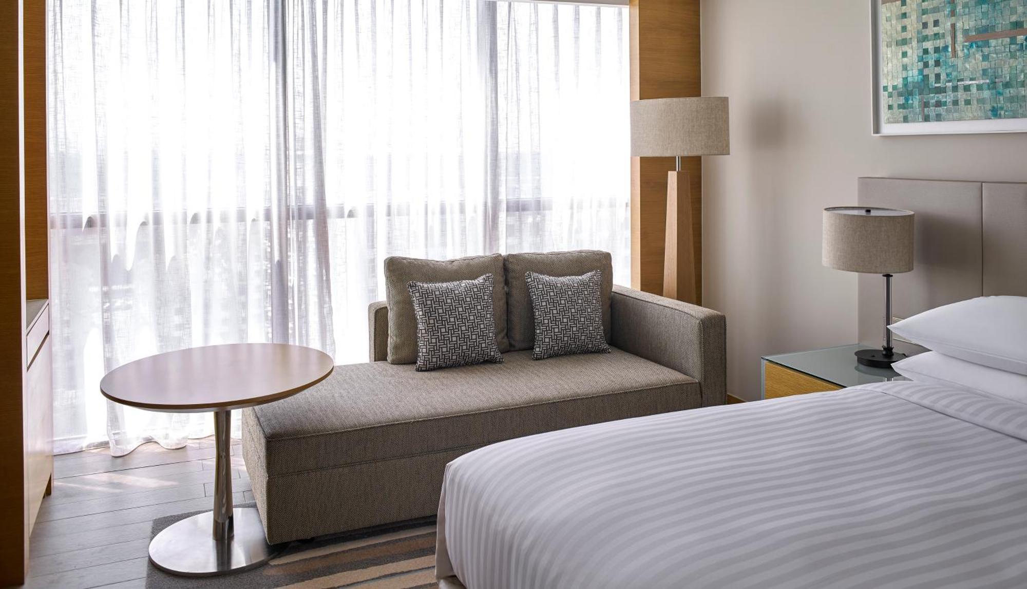 Deluxe Twin Room with City View,1586172160:JPEG