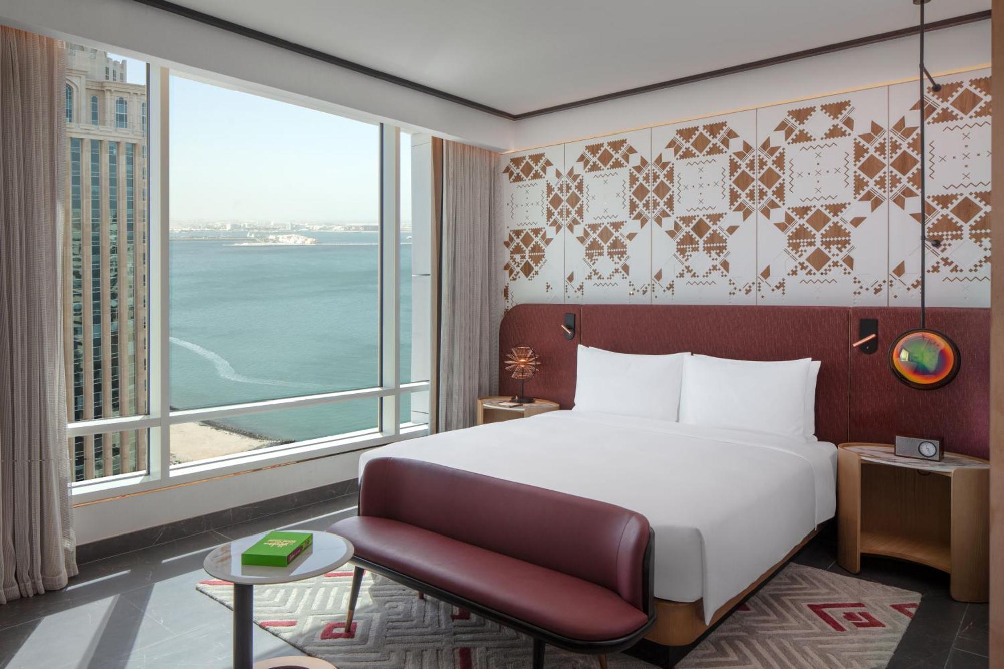 Andaz Suite With Beach Access