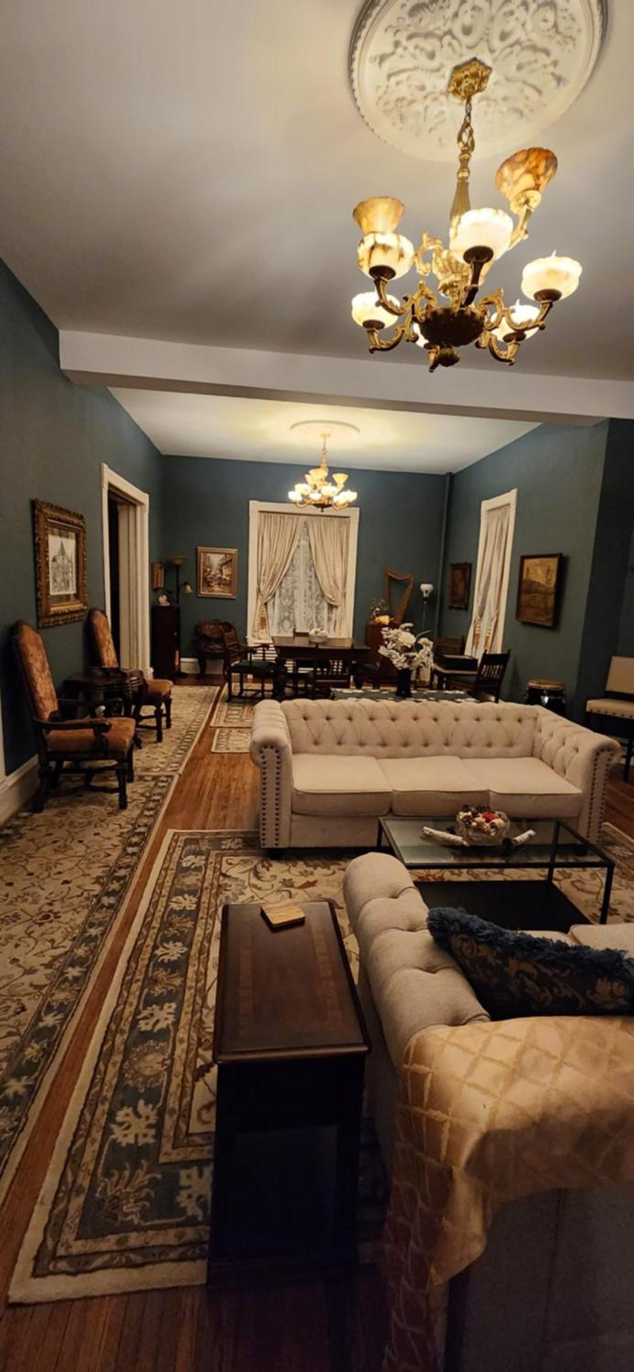 Queen Room