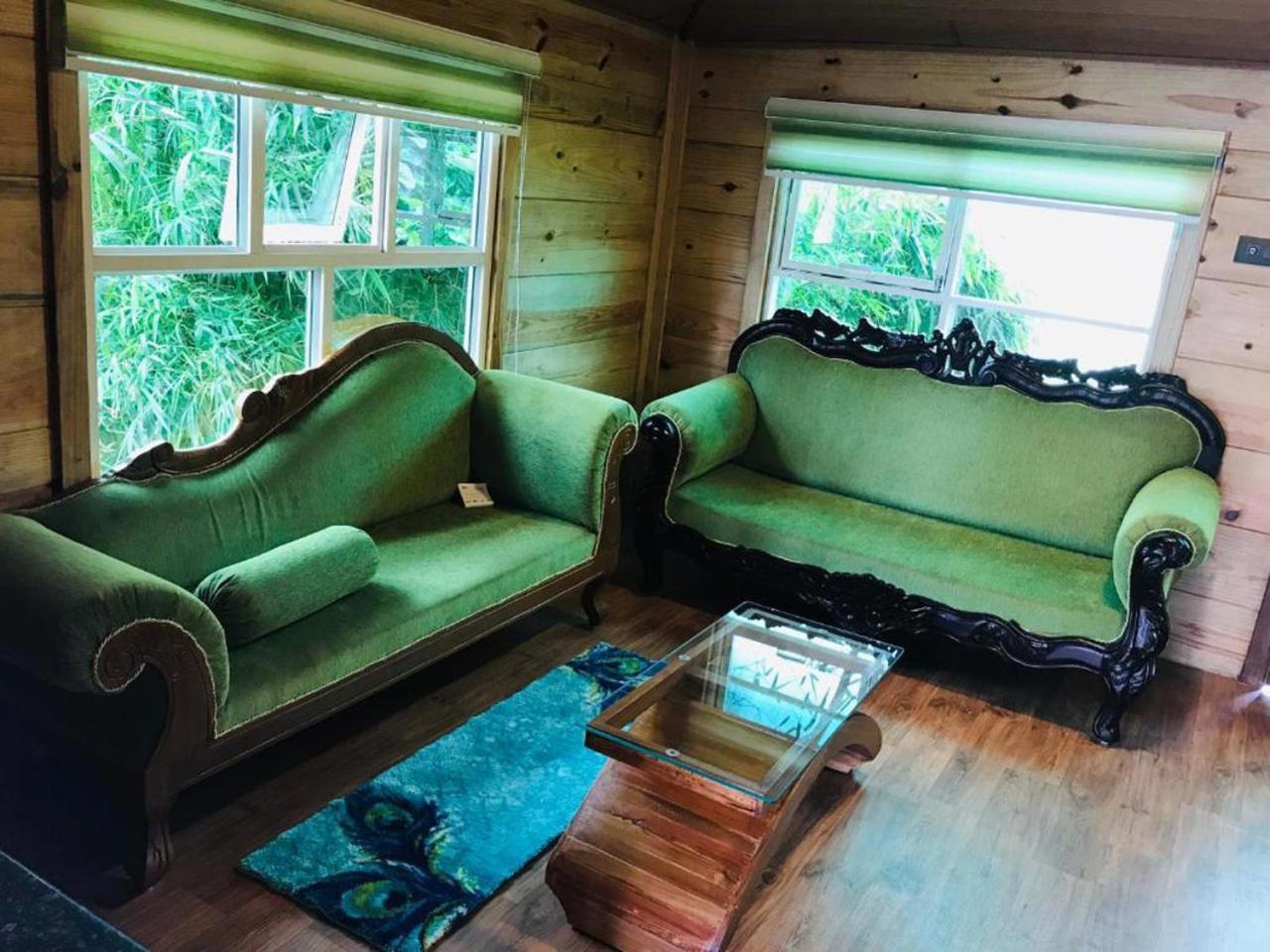 Junior Suite with Mountain View