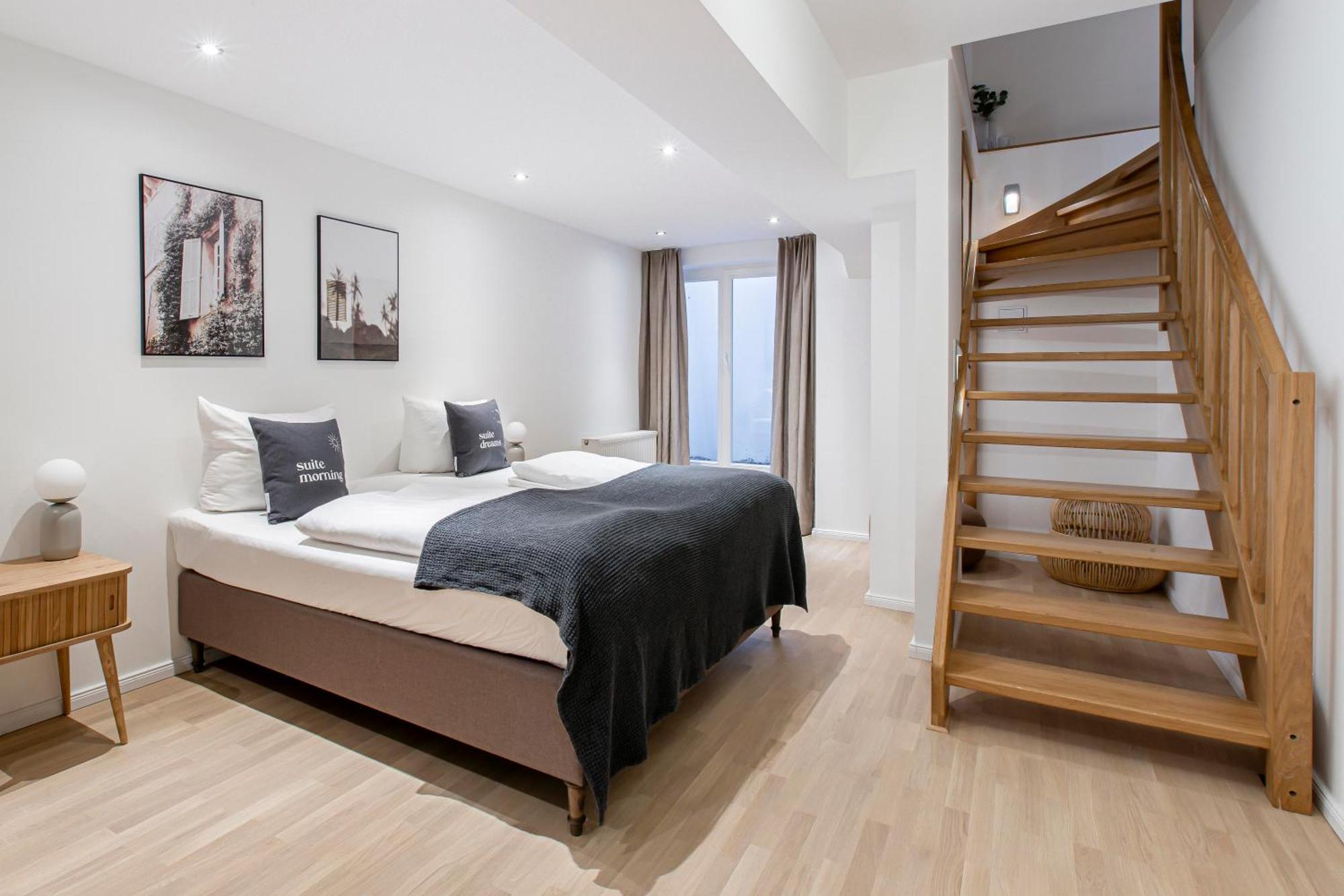 Two-Bedroom Suite Terrace,1559207506:JPEG