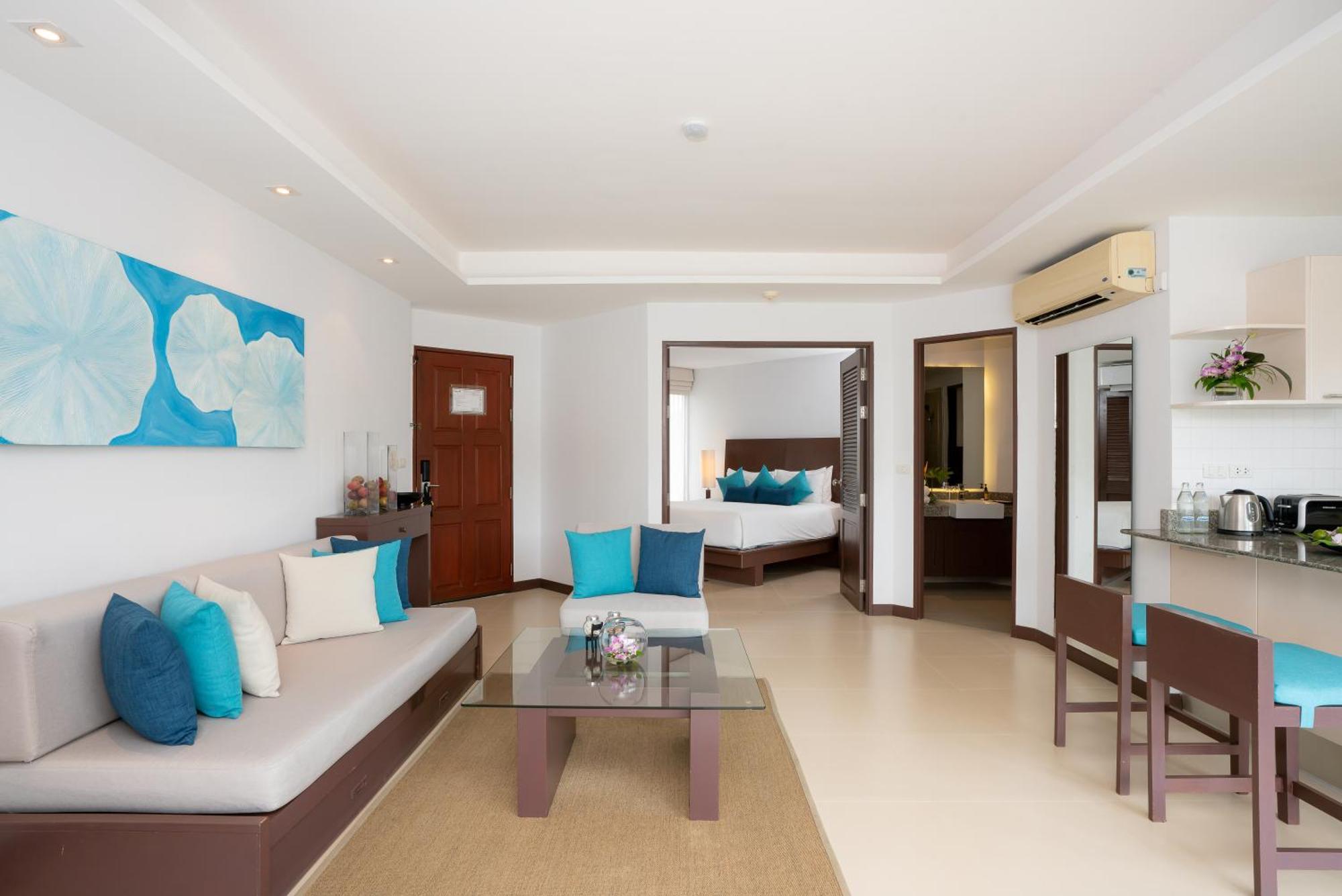 One-Bedroom Suite