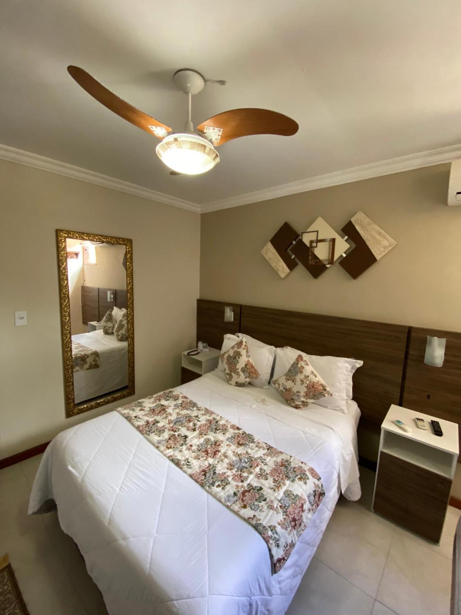 Quarto Duplo Standard