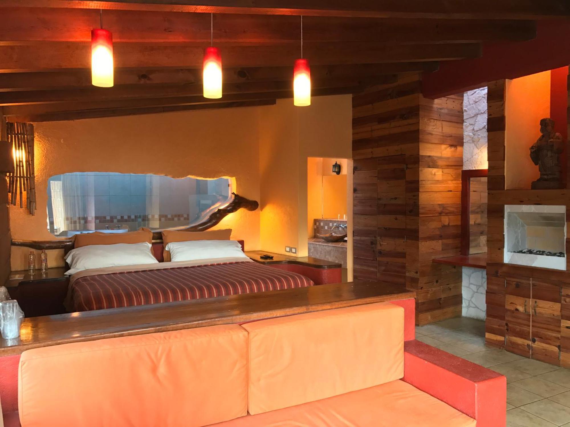 King Suite with Spa Bath