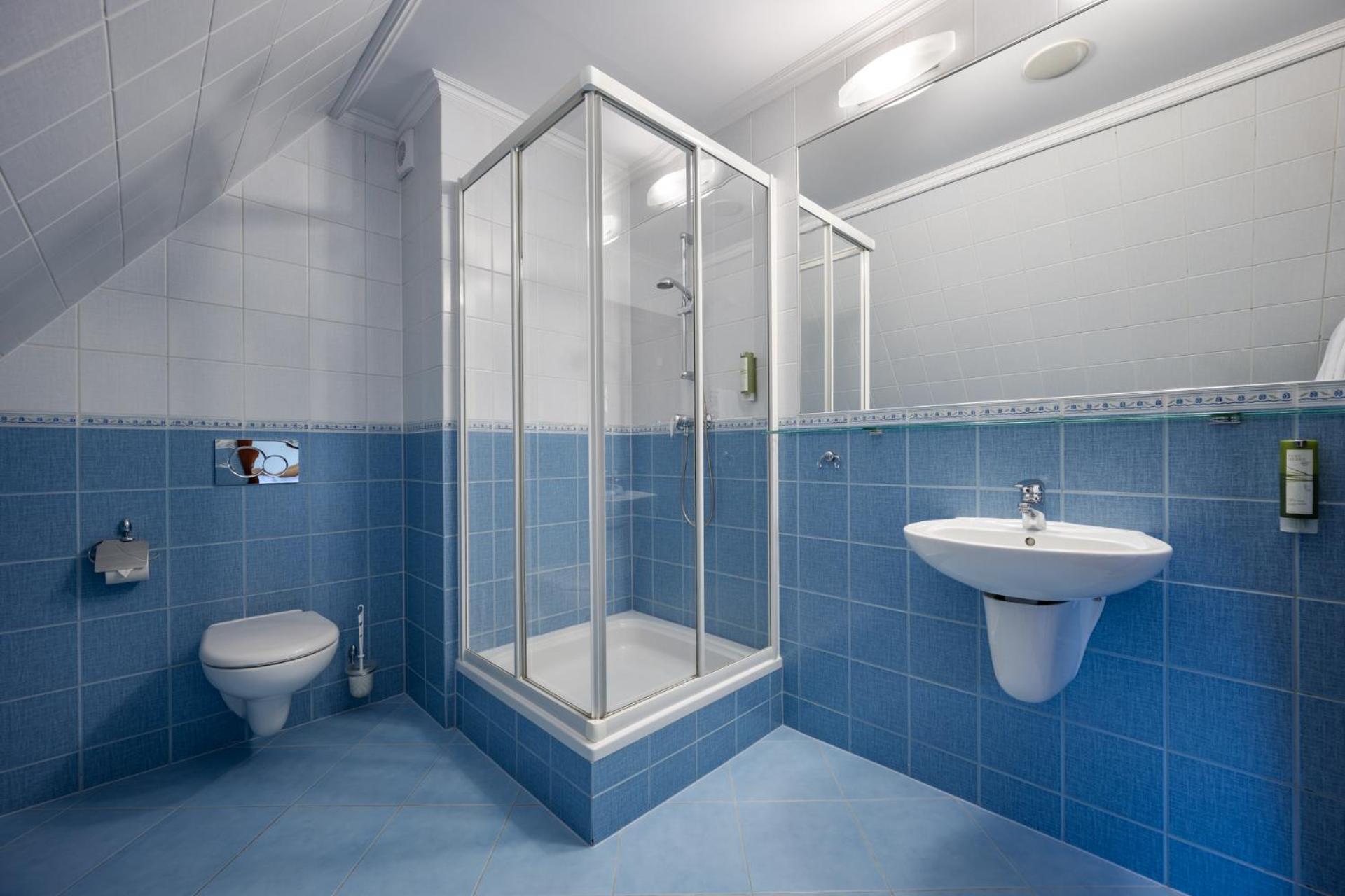 Double Room with Extra Bed,1559628916:JPEG
