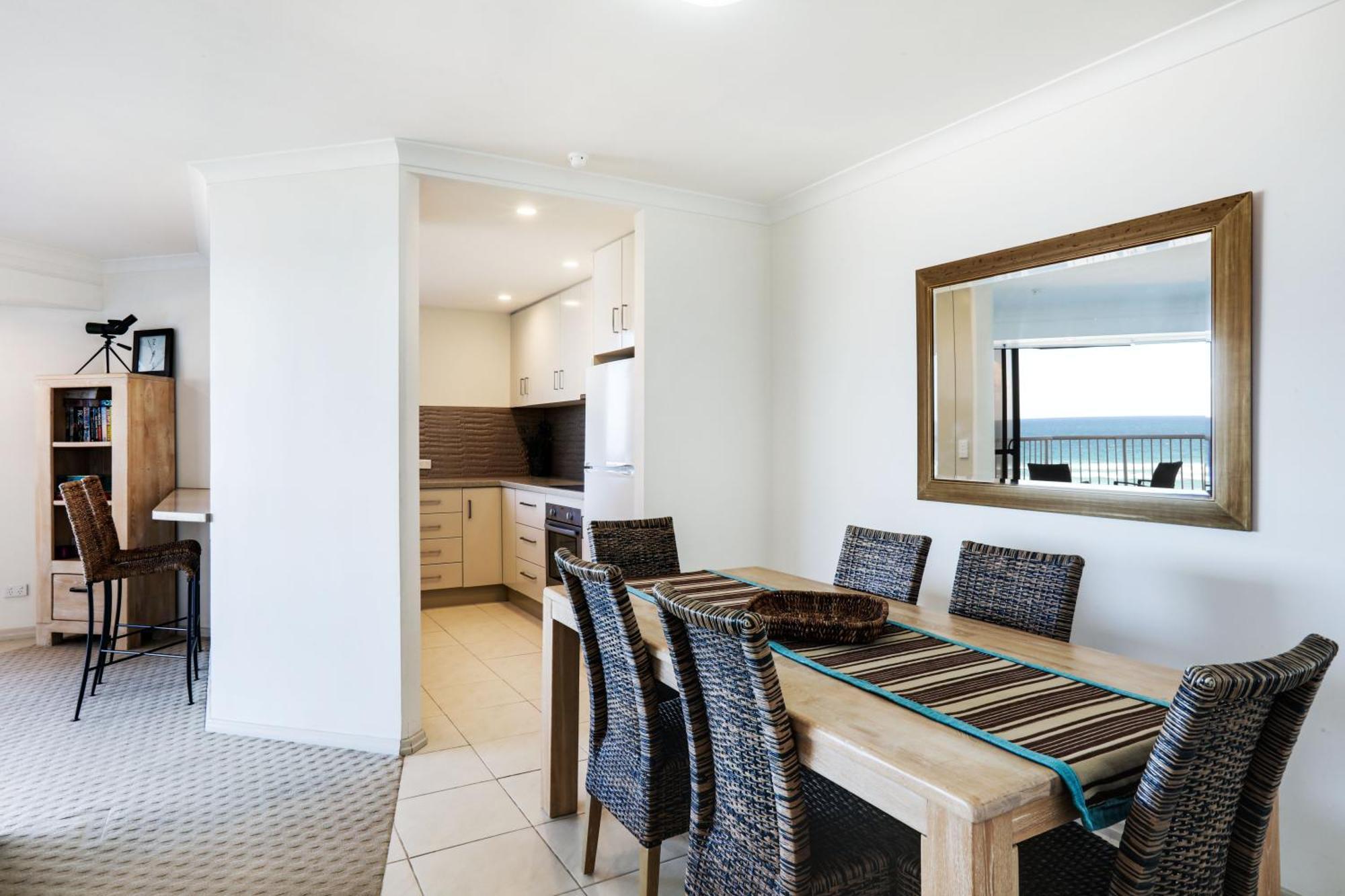 Deluxe Apartment,1559646025:JPEG