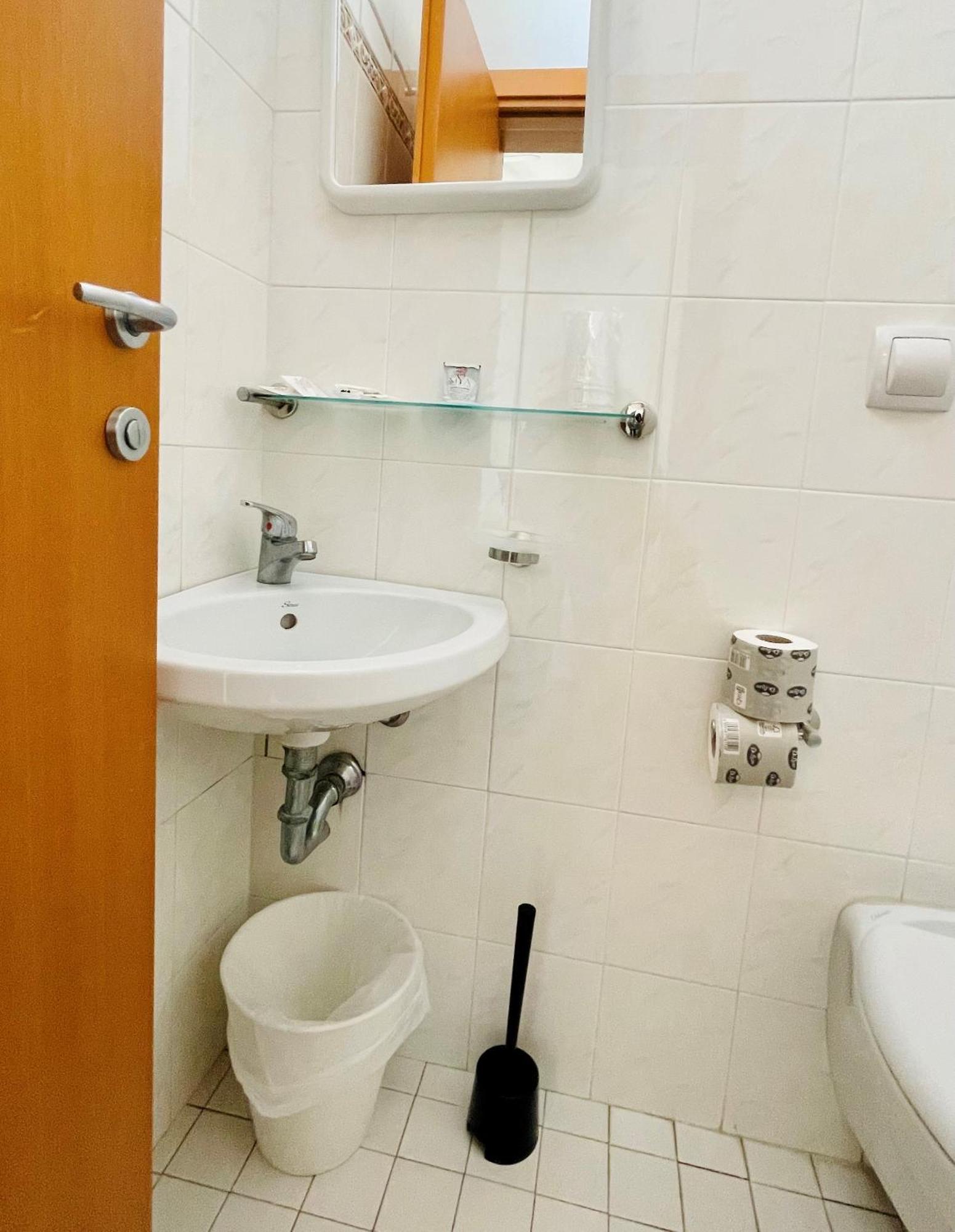 Economy Dreibettzimmer