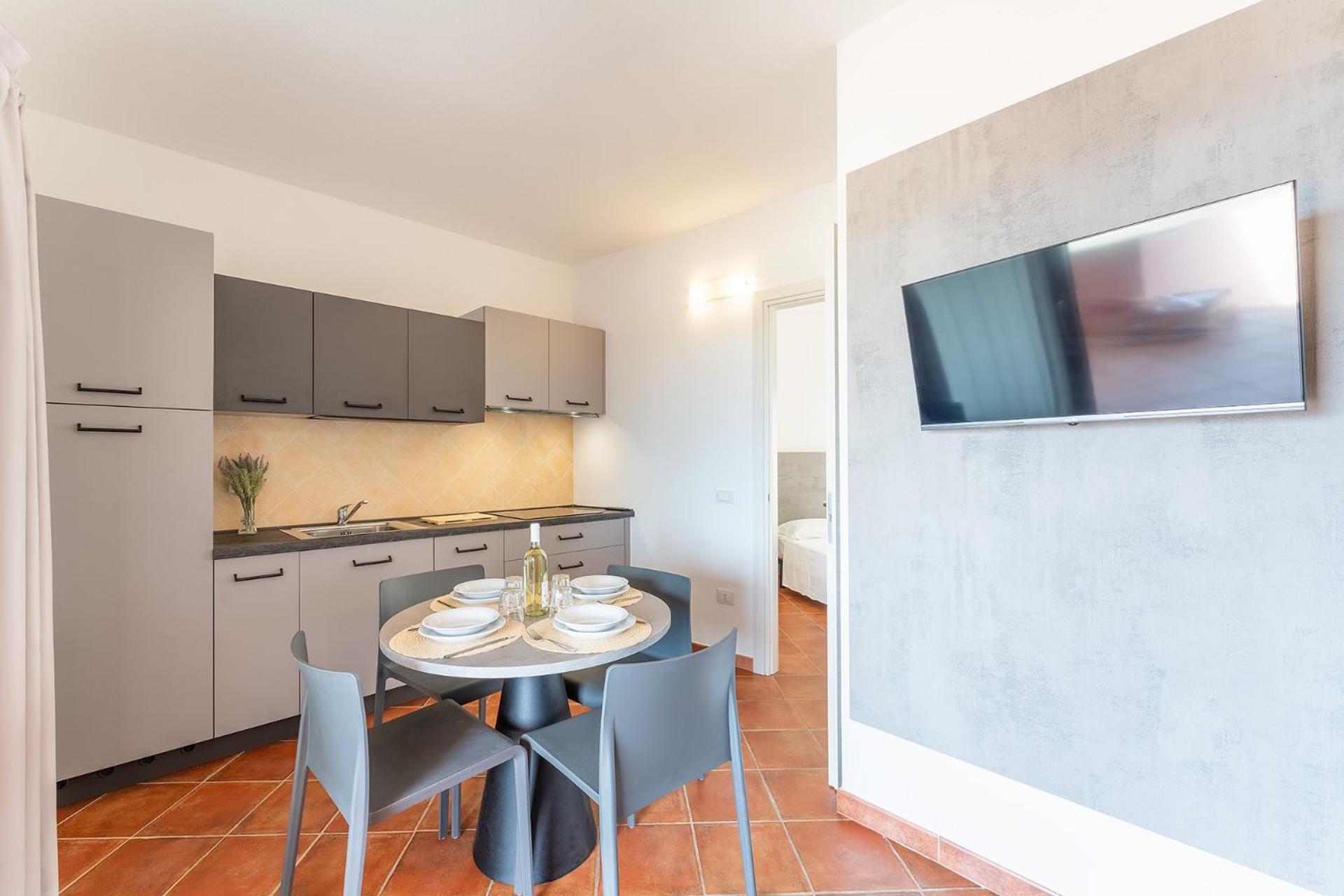 One-Bedroom Apartment