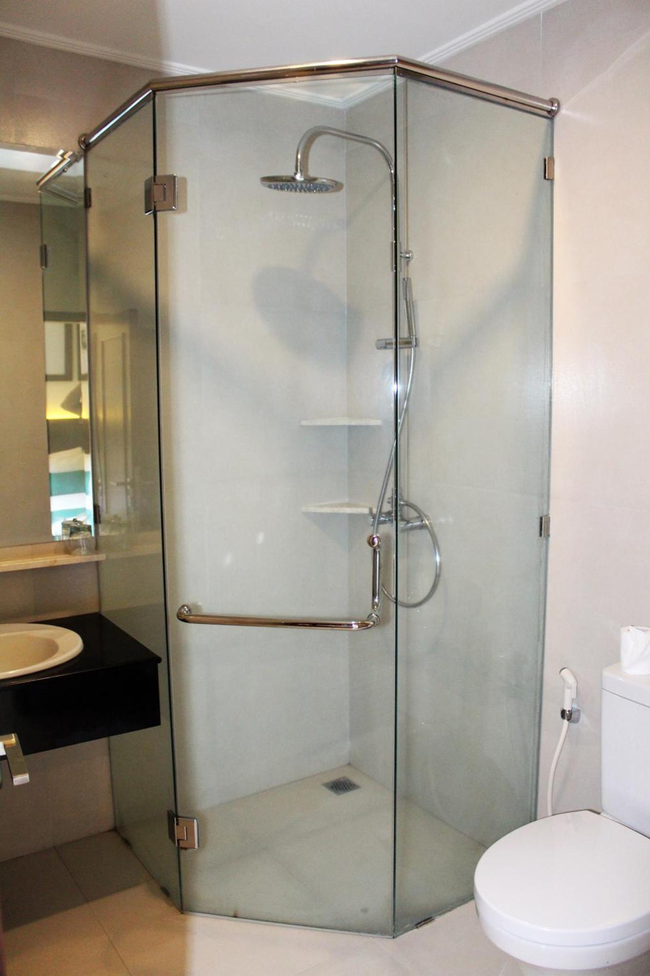 Standard Double or Twin Room,239010665:JPEG