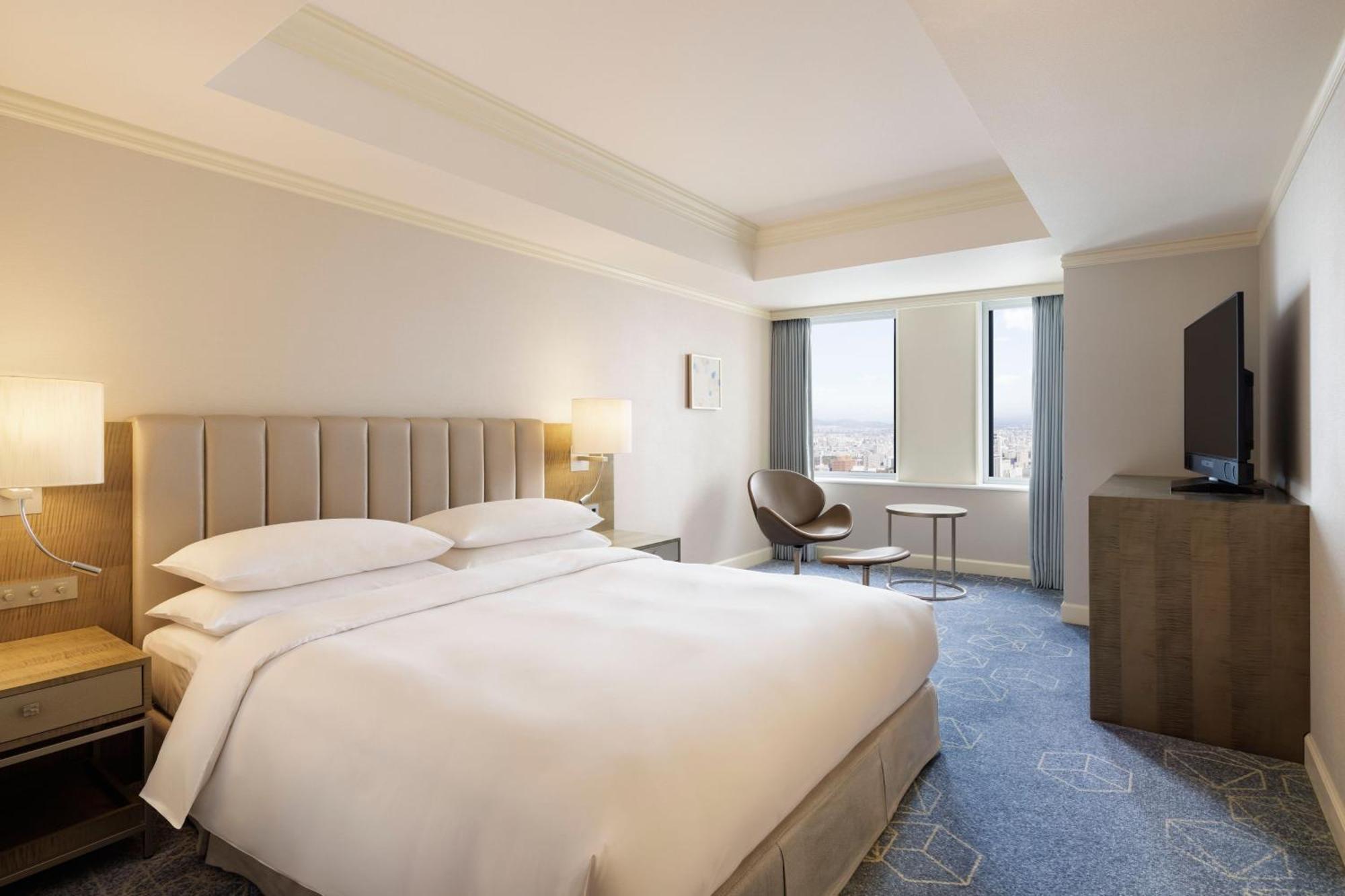 Standard Queen Room with City View,1578397289:JPEG
