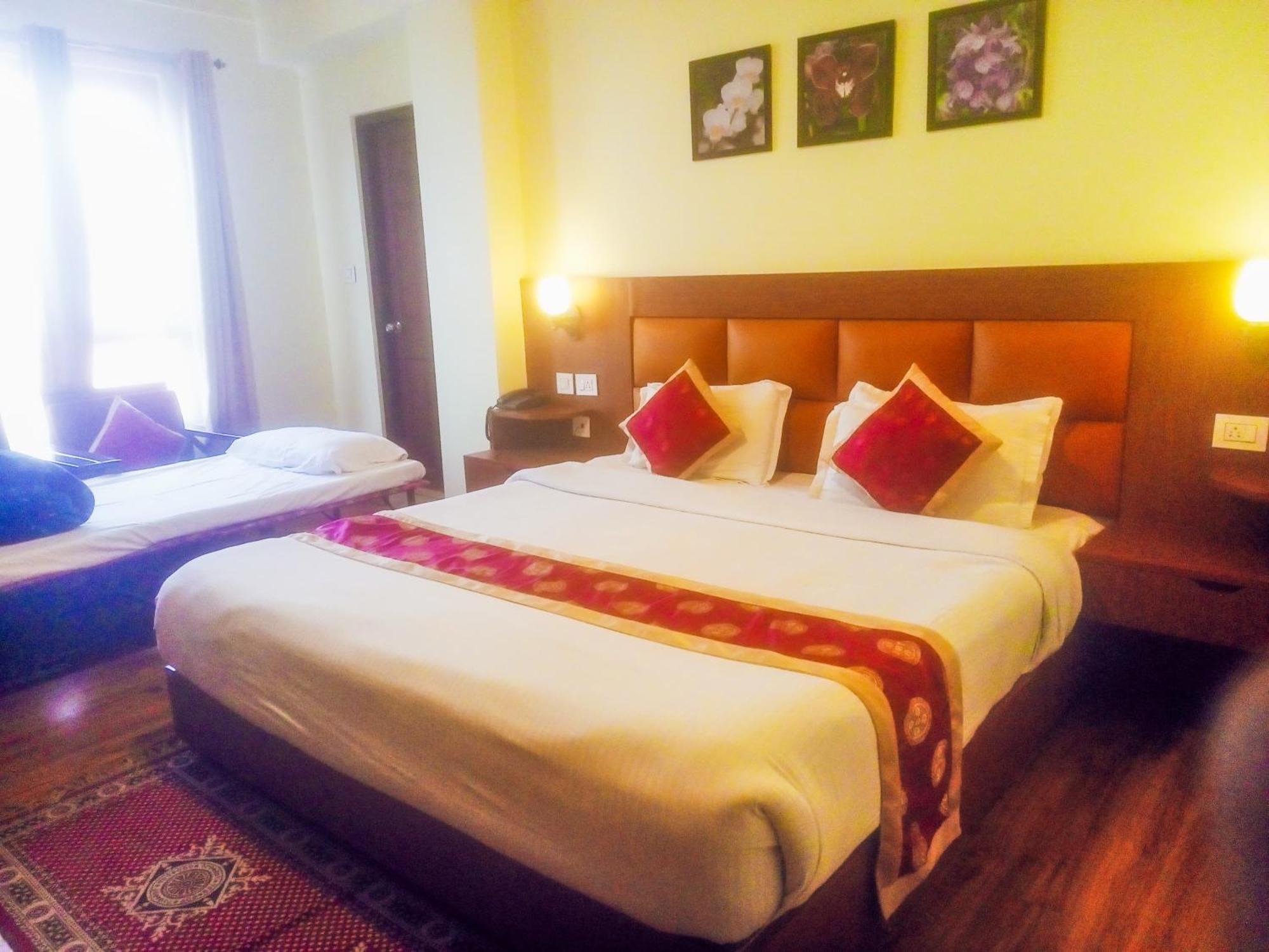 Executive Triple Room