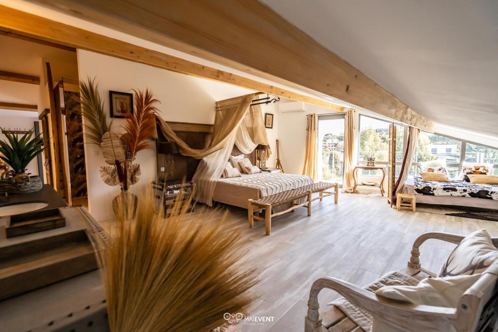 Chambre Quadruple Deluxe
