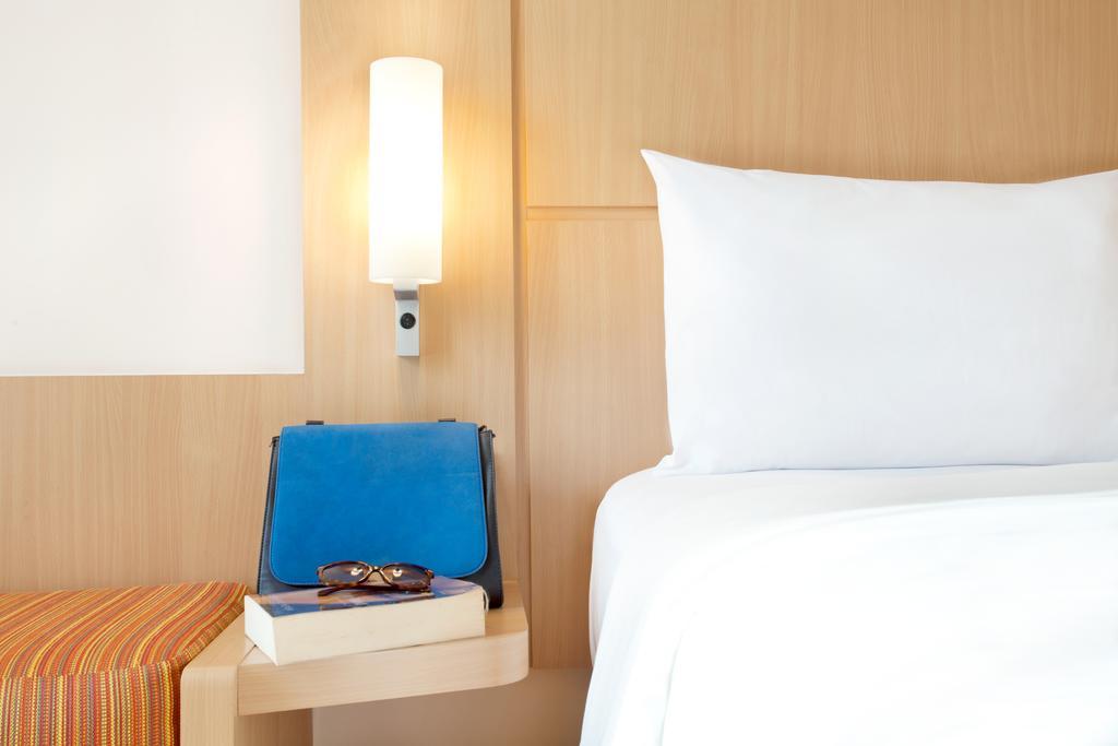 Superior Twin Room with Mountain View