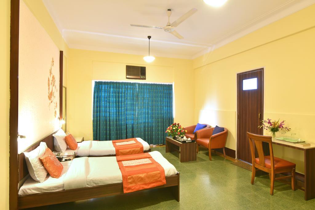 Deluxe Sea View with Balcony