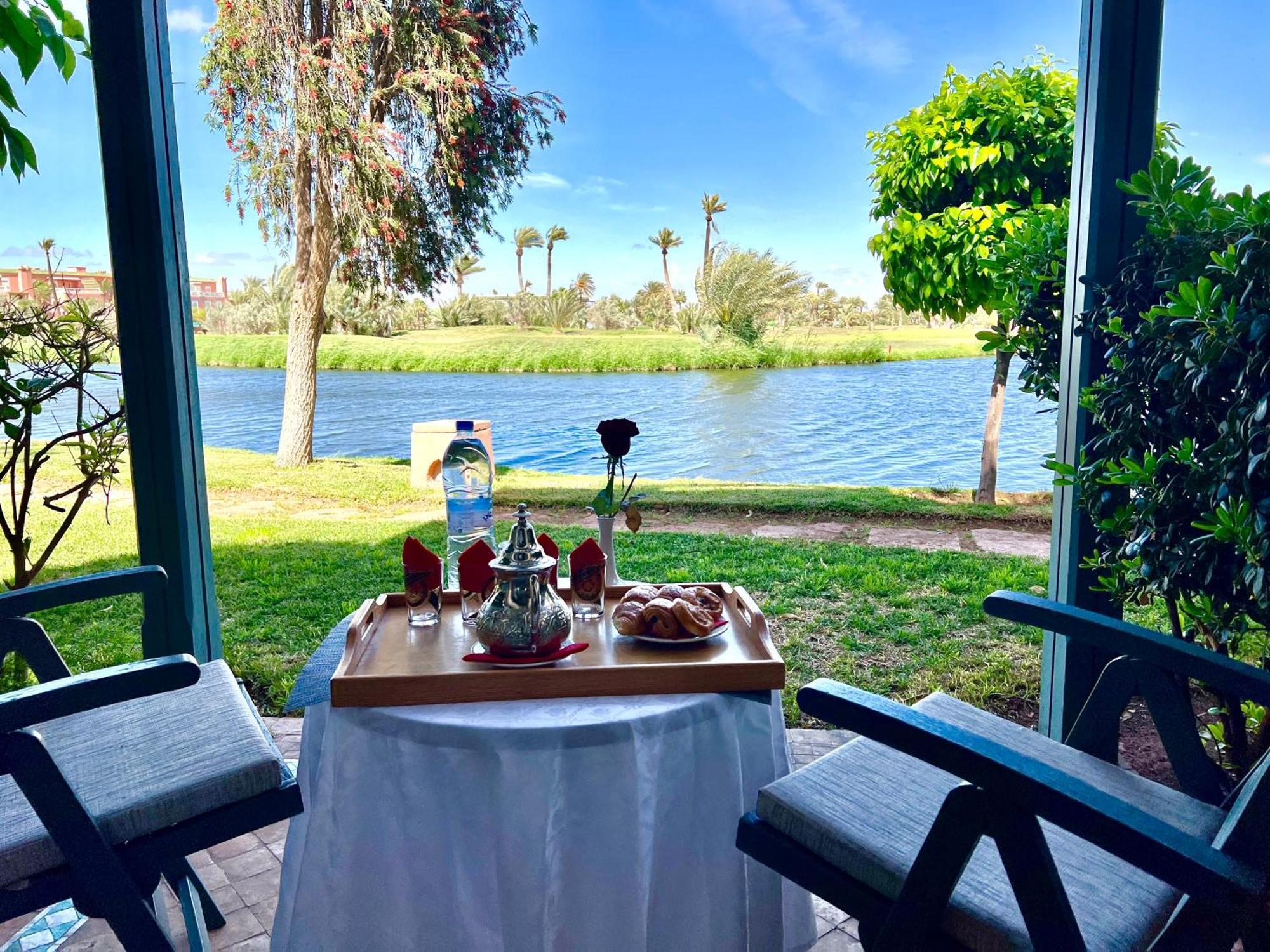 Suite Lake View,1565539615:JPEG