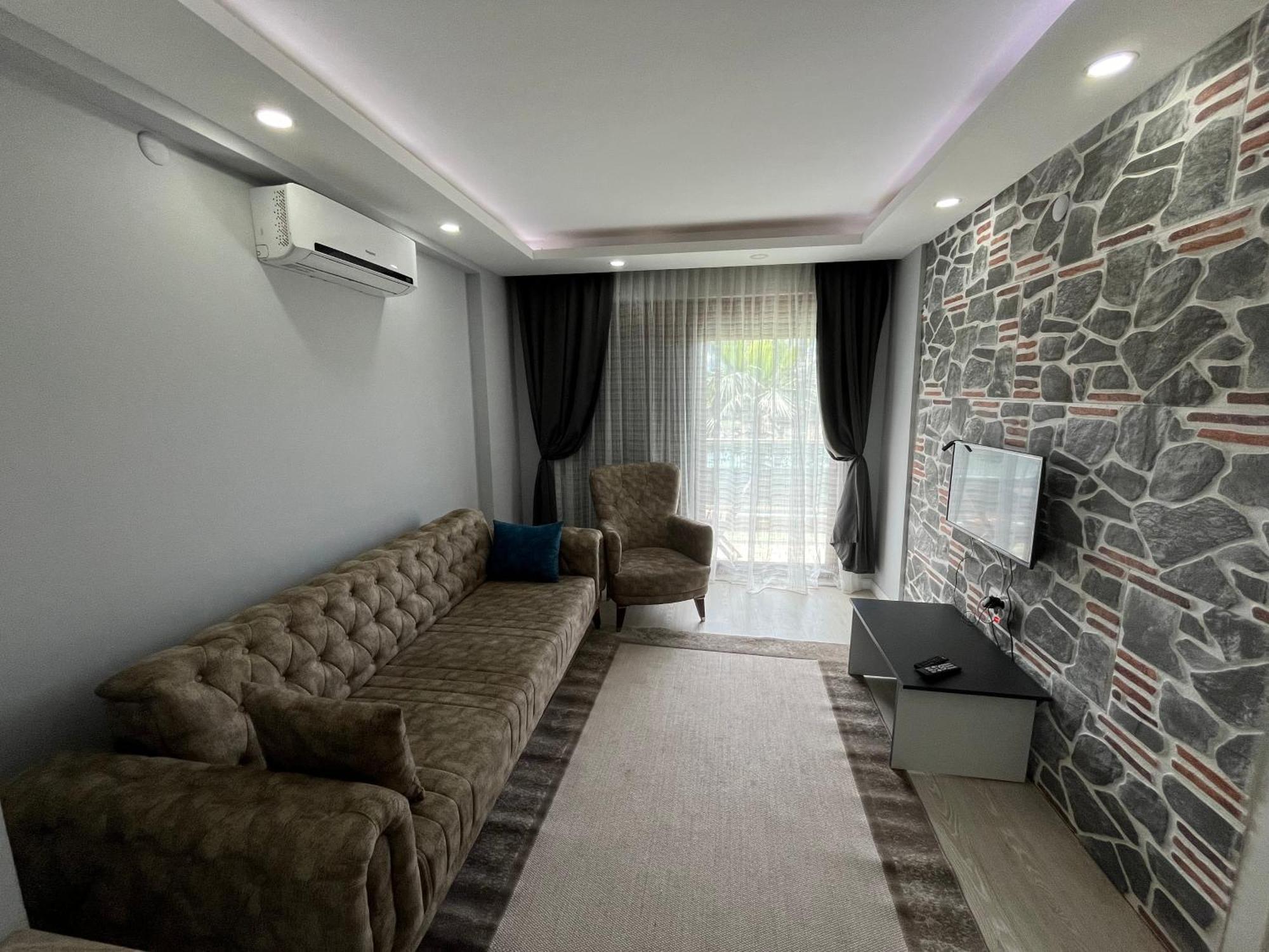One-Bedroom Apartment,1708436810:JPEG