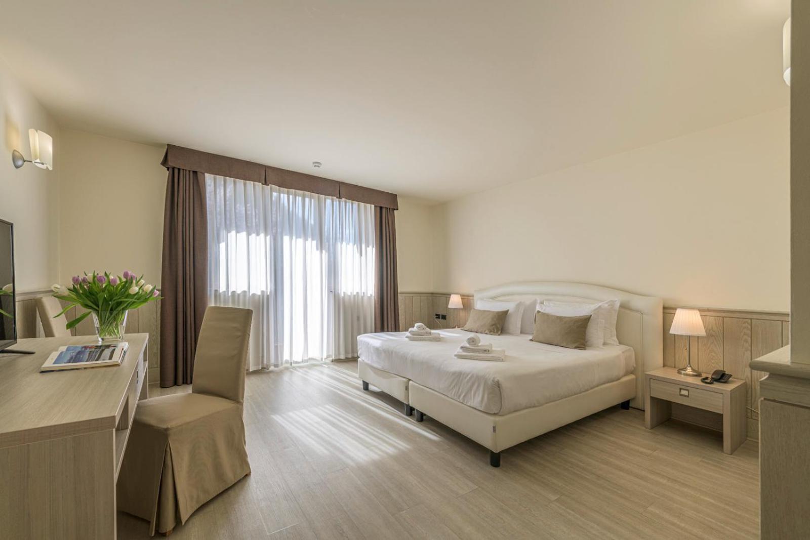 Double or Twin Room,1566936275:JPEG