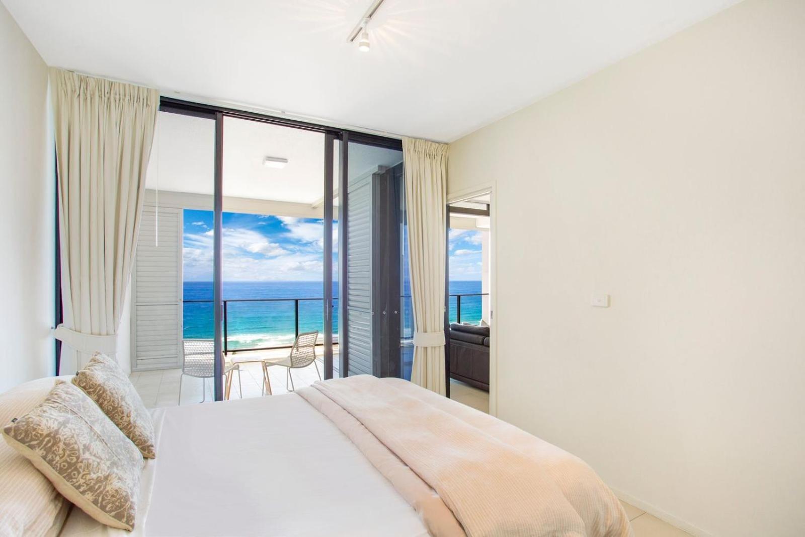 Apartamento de 1 dormitorio con vistas al mar