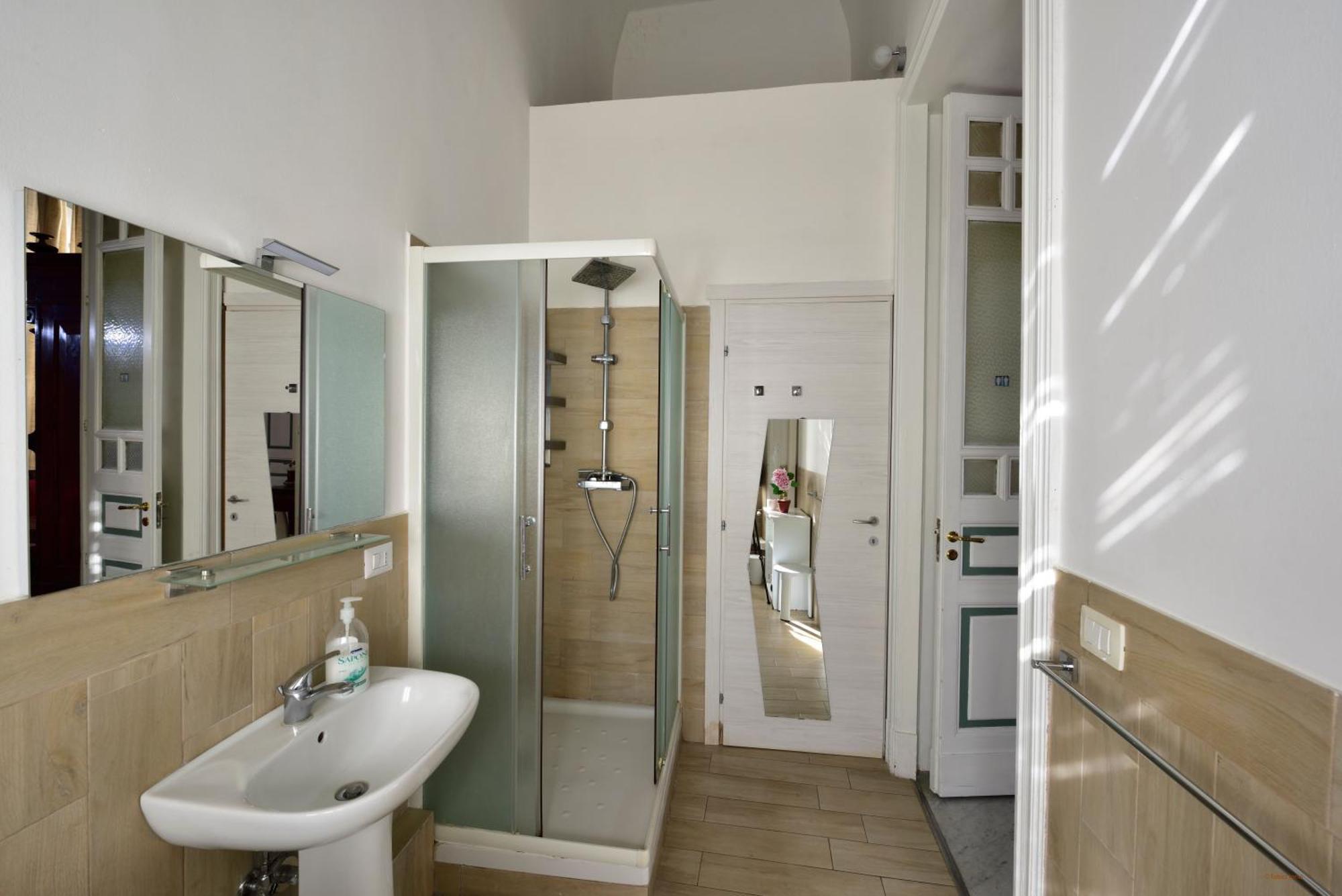 Superior Double Room with Private Bathroom