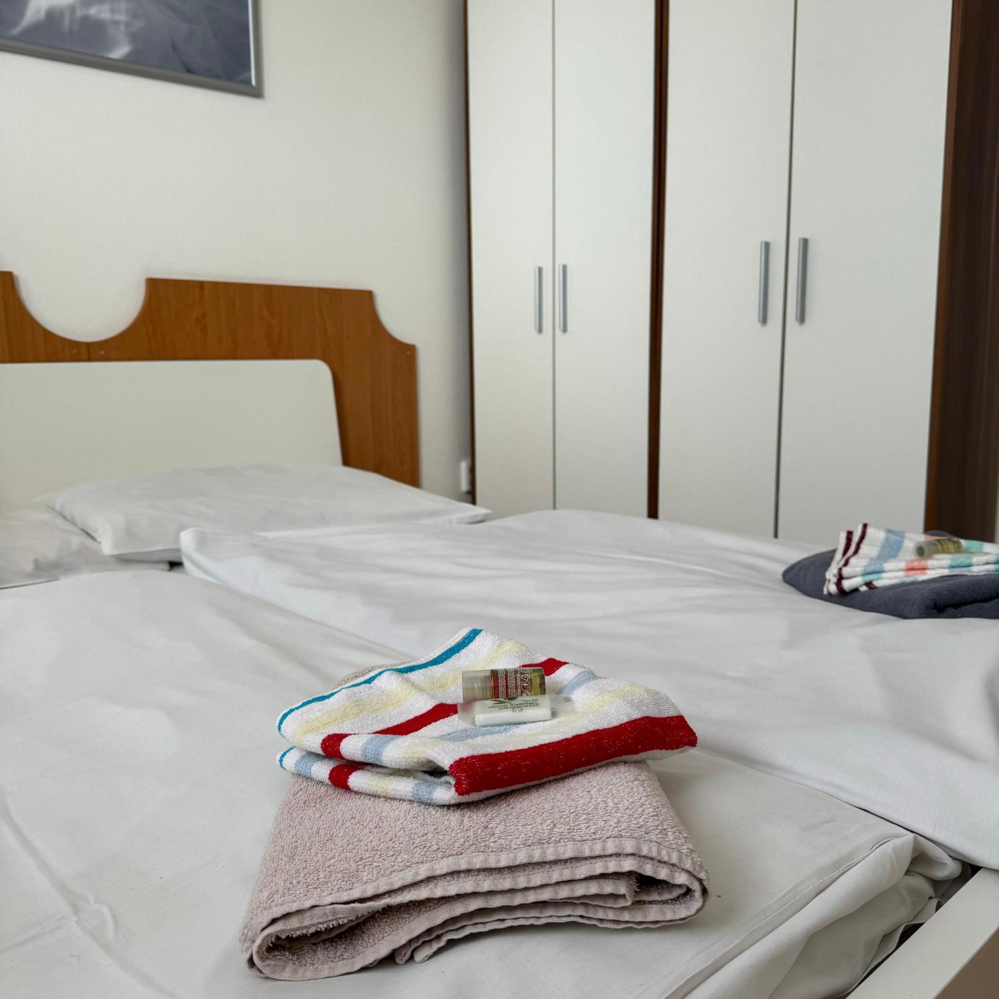 Family Room,1567170197:JPEG