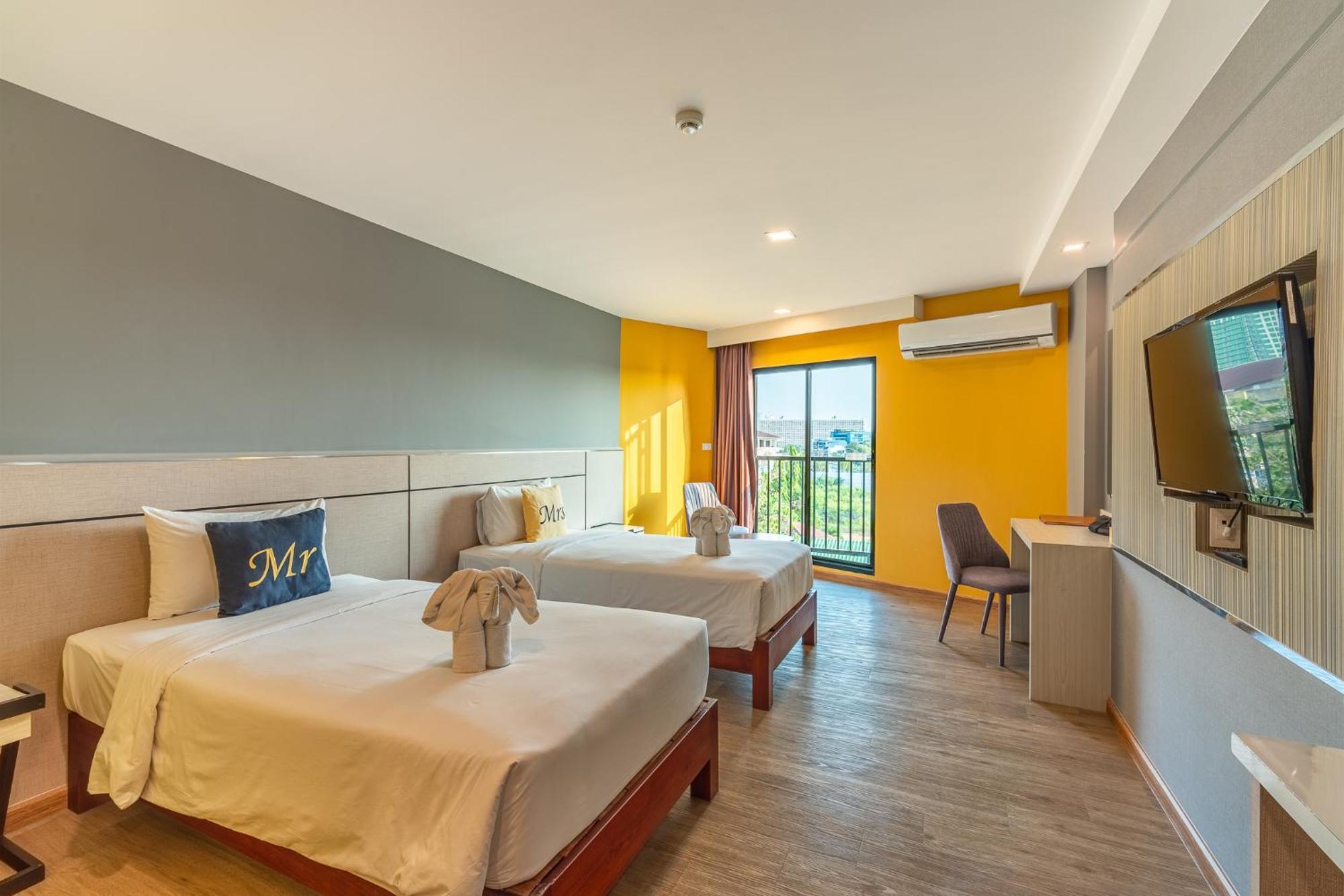 Deluxe Twin Room