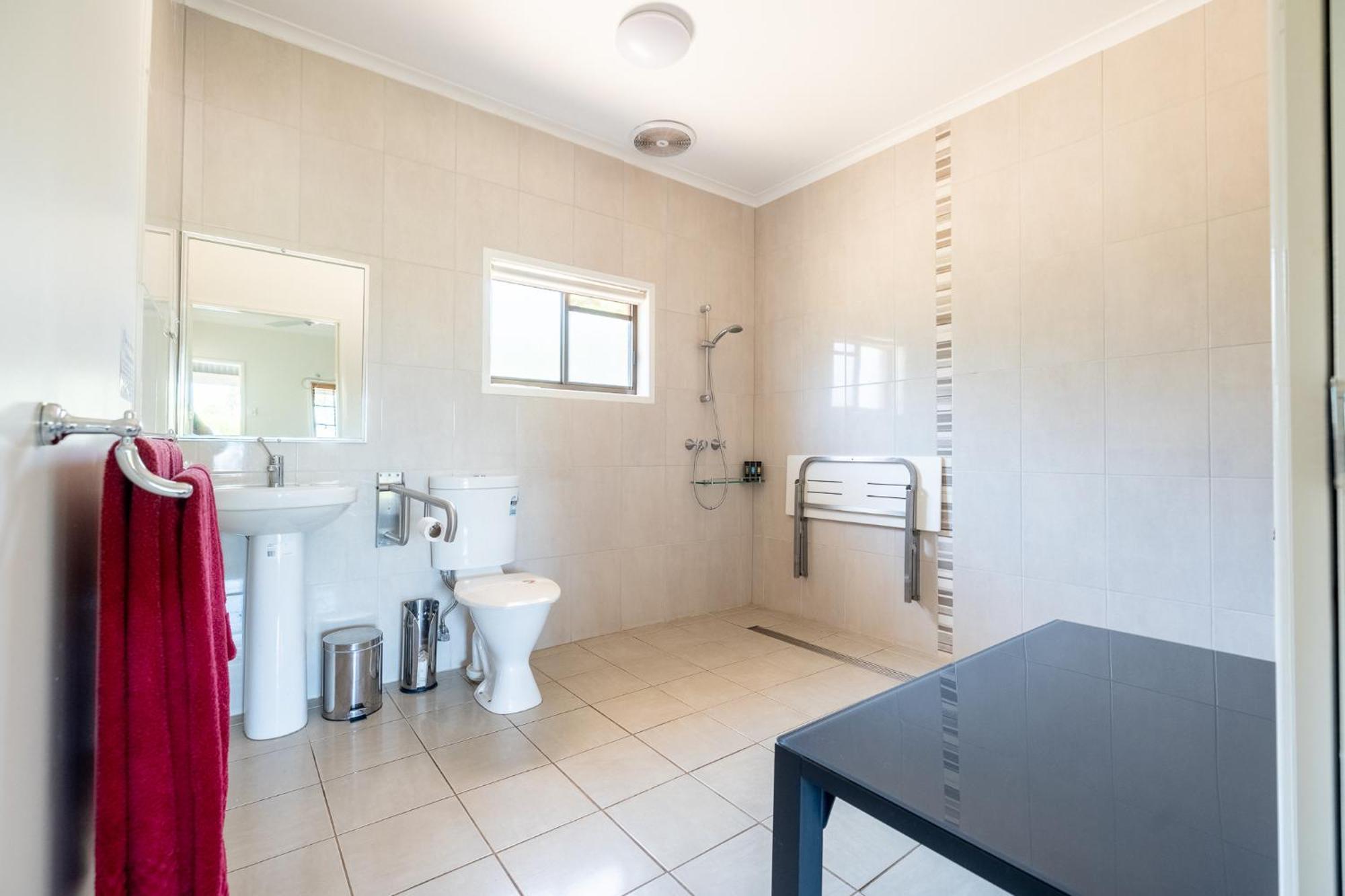 Queen Room - Disability Access