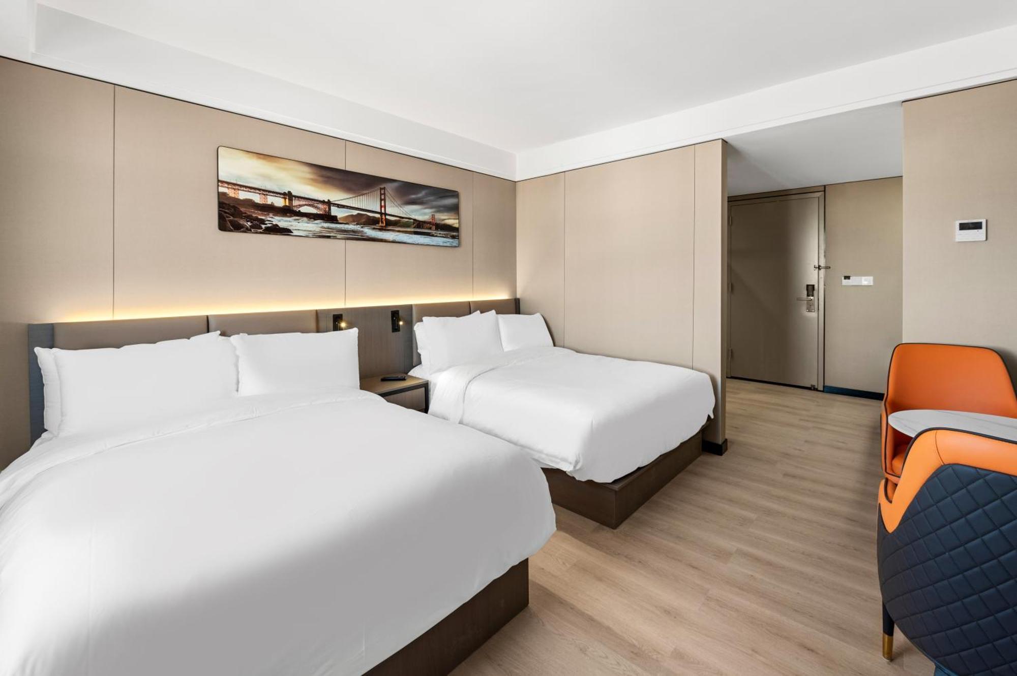 Habitación Doble Deluxe (1 adulto + 1 niño)
