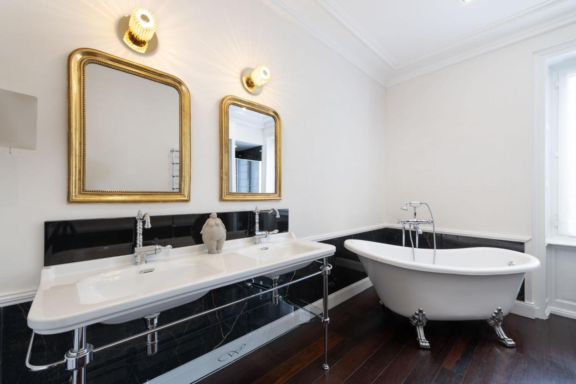Chambre Double – Vue sur Lac