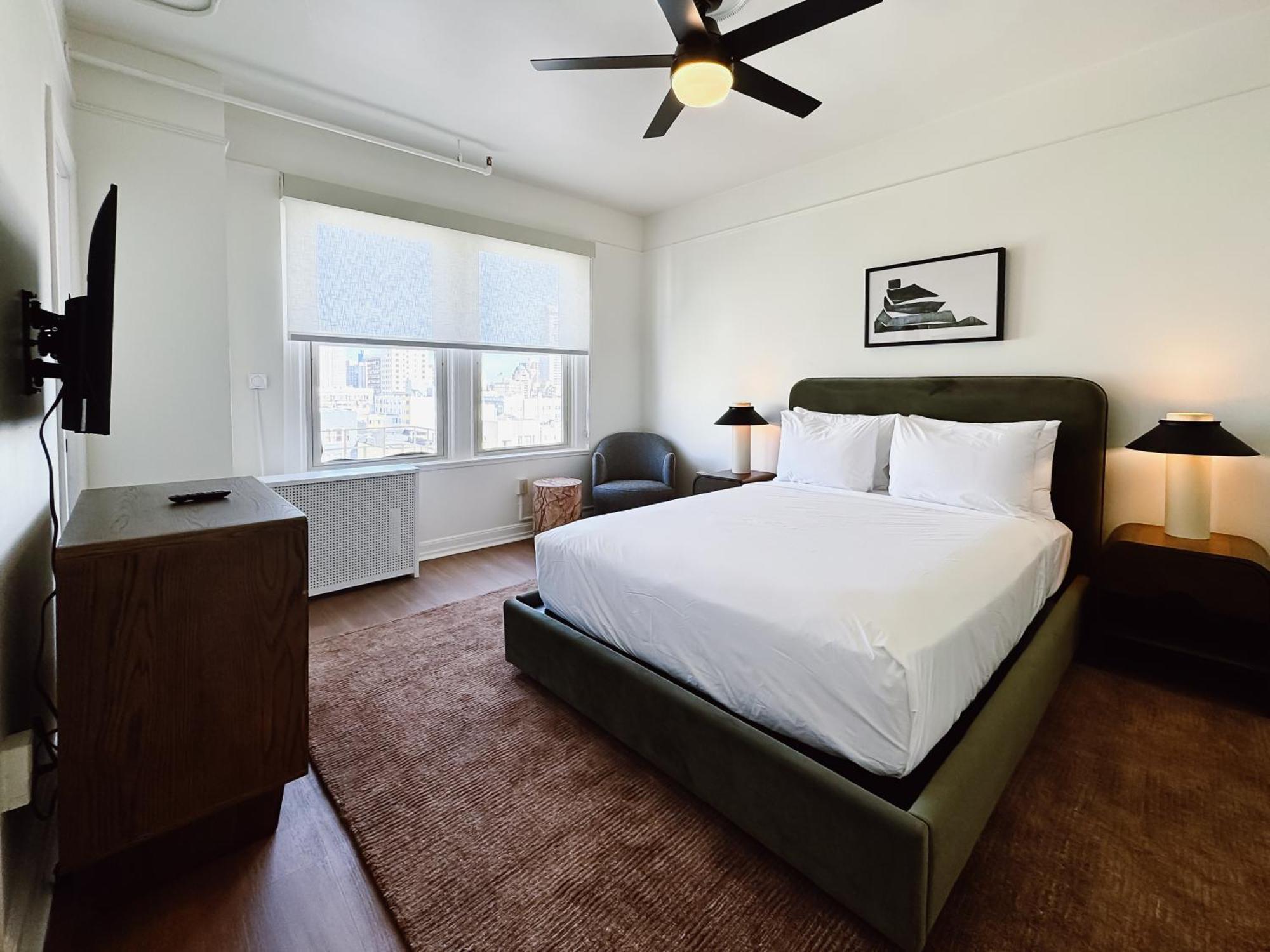 Queen Room
