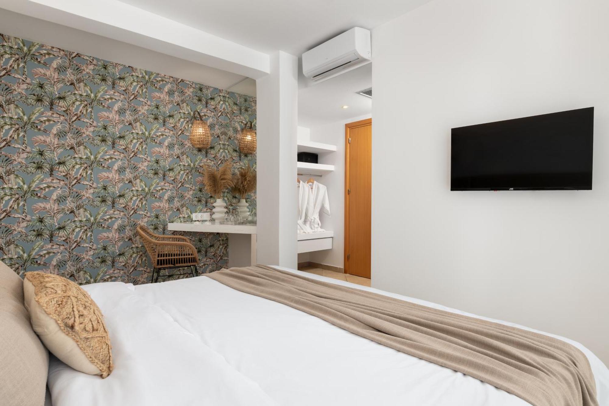 Superior Queen Room