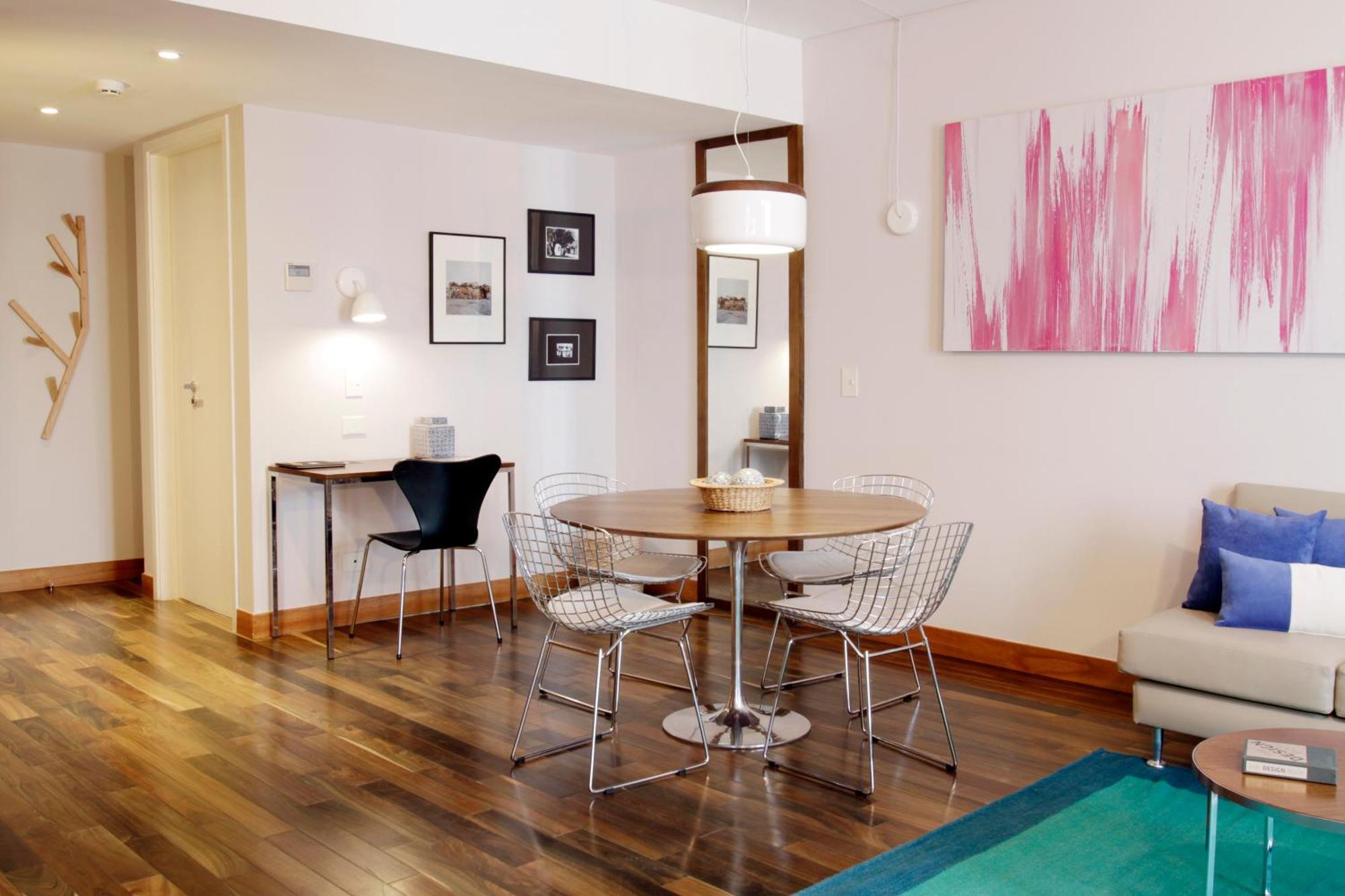 Superior King Suite