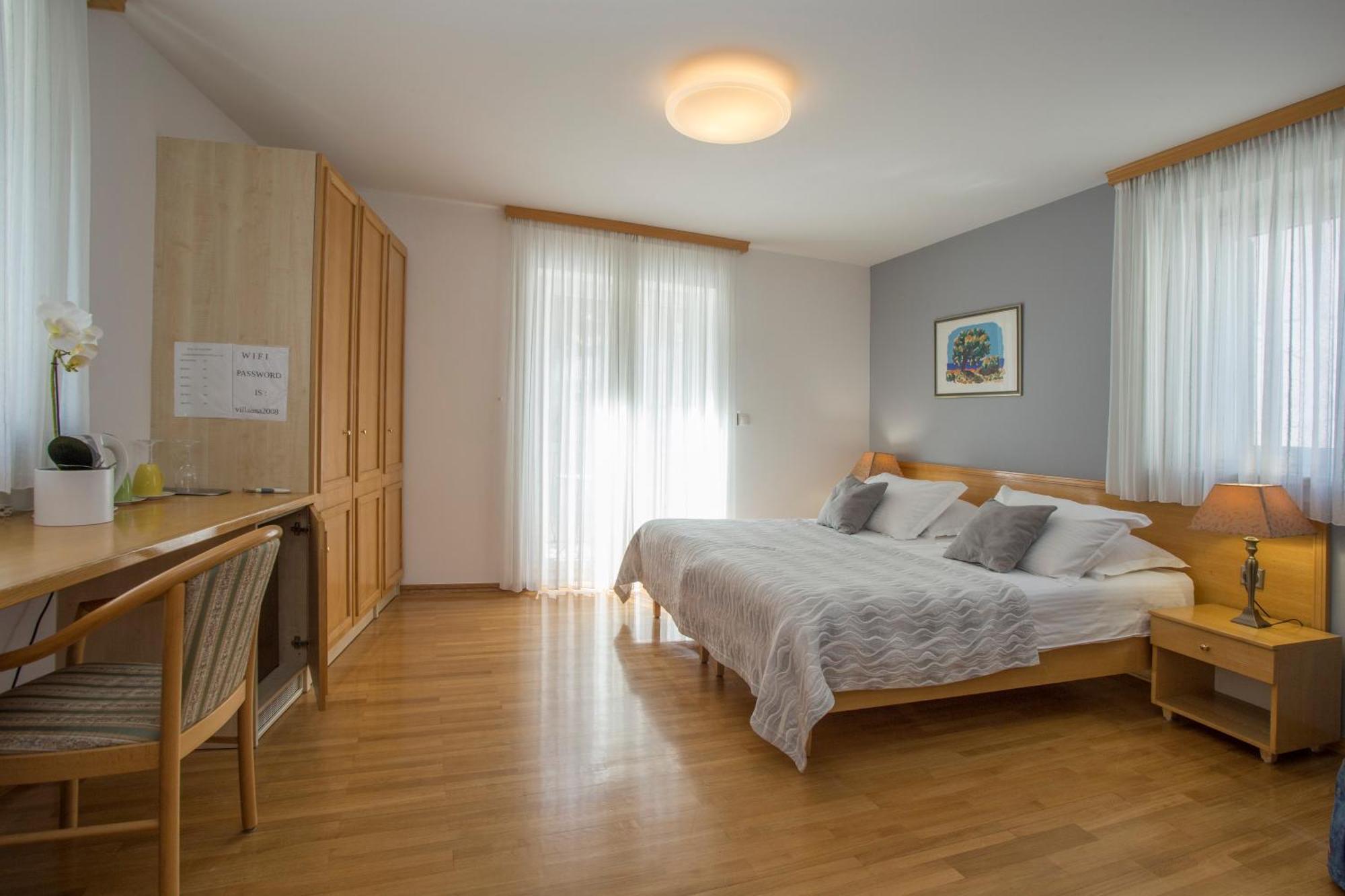 Standard Twin Room,1571331944:JPEG