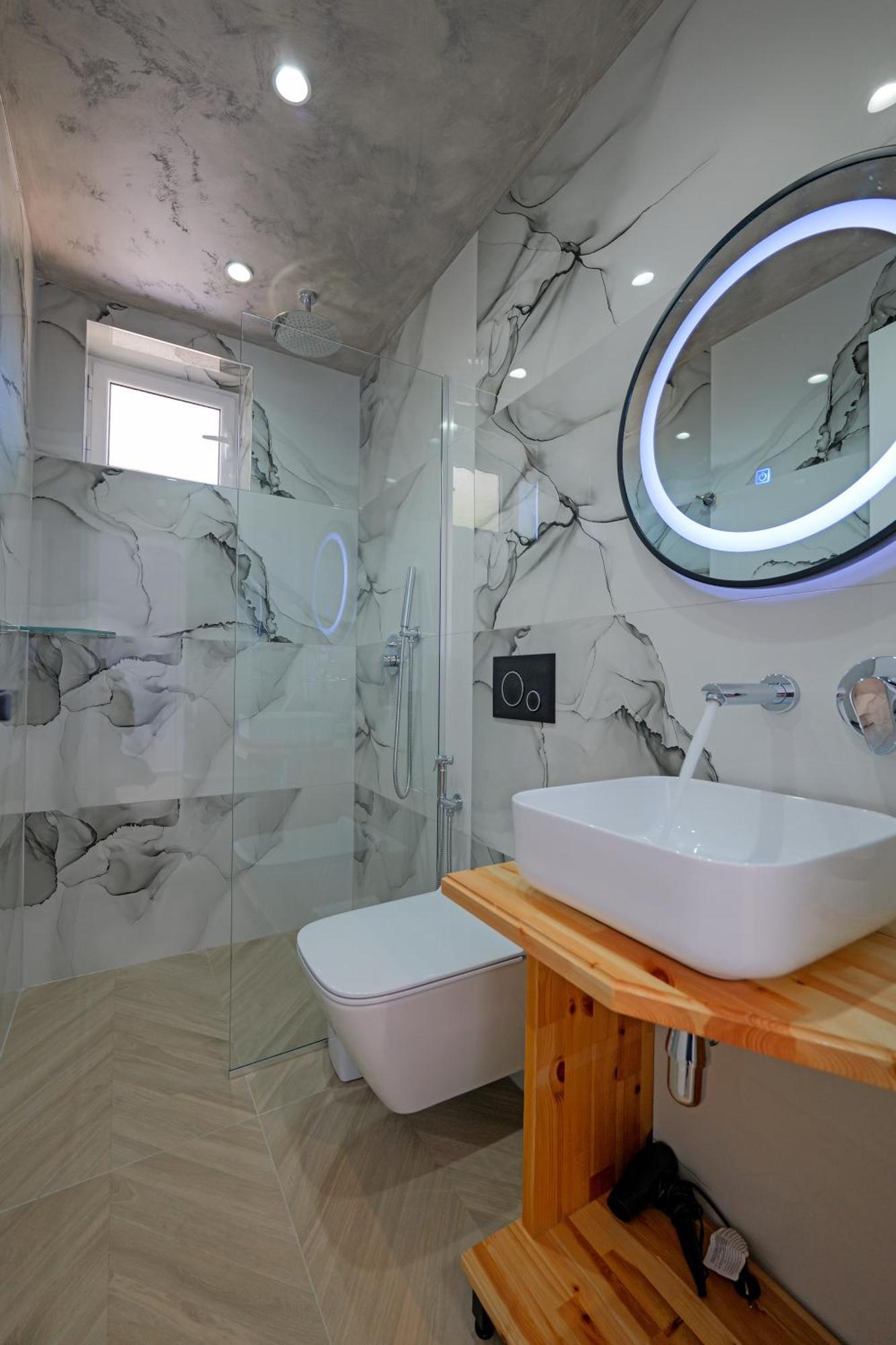 Deluxe Triple Room with Sea View