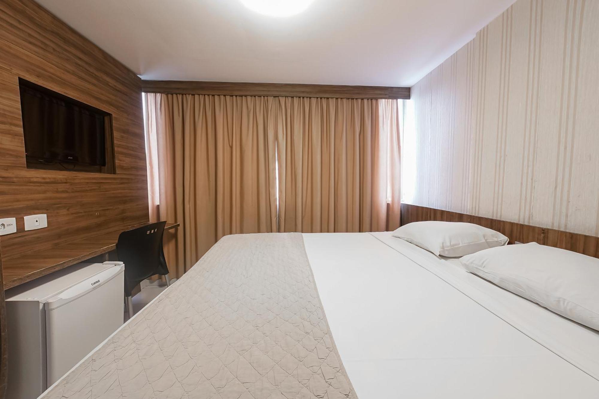 Quarto Standard com Cama de Casal ou 2 de Solteiro