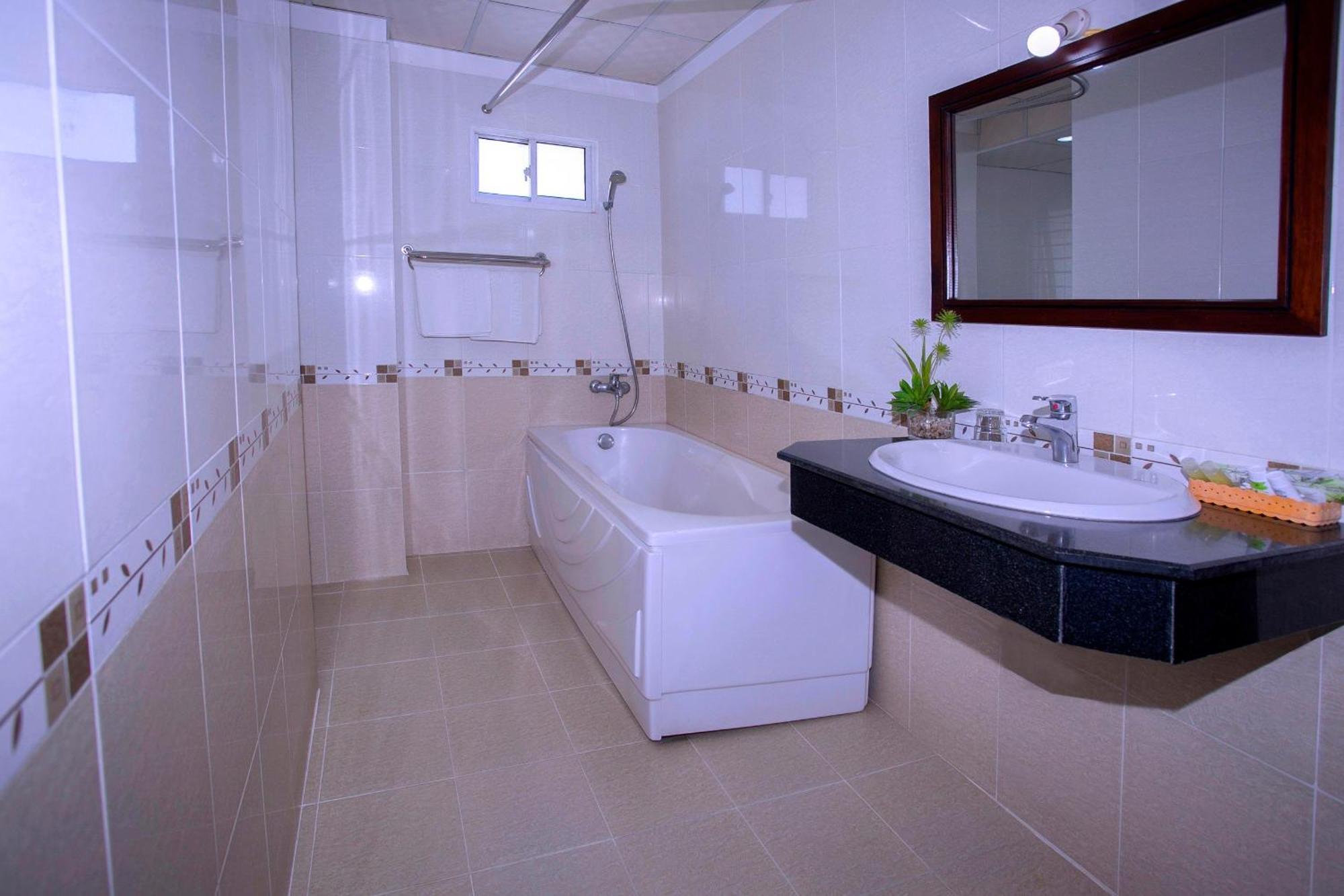 Suite Gia Đình Deluxe