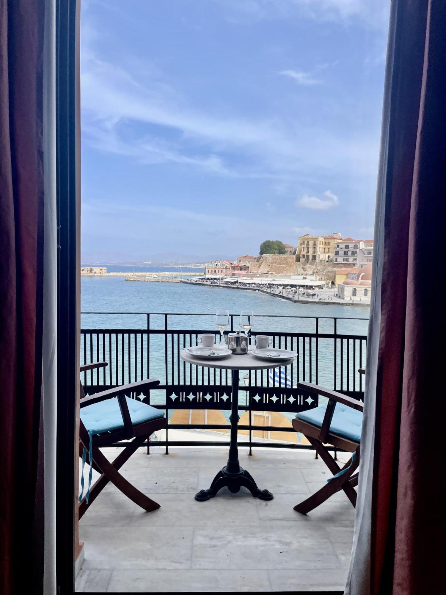 Deluxe Suite Balcony Sea View