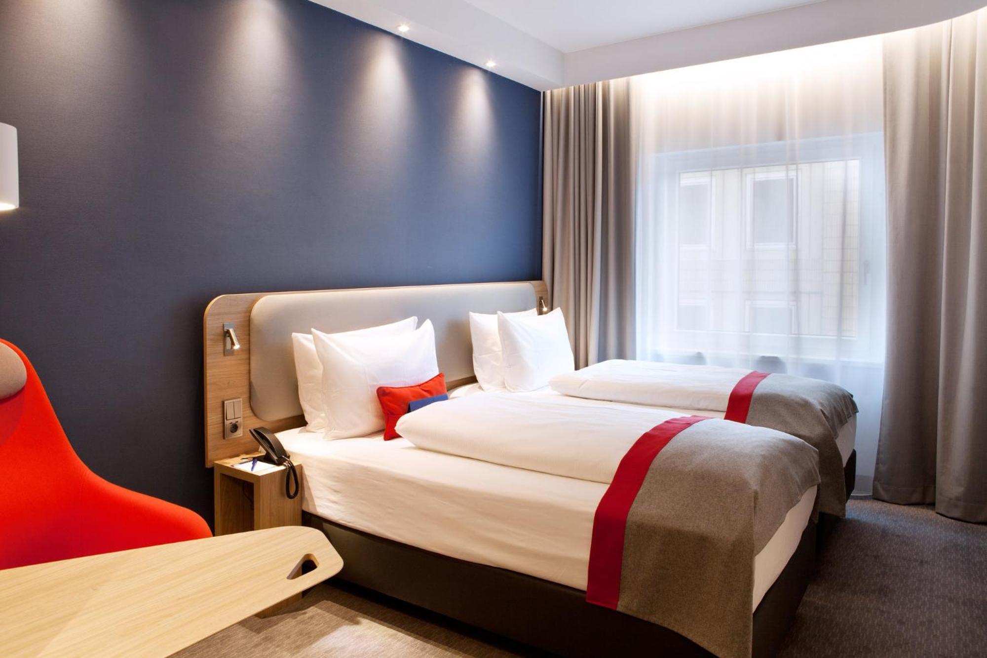 Standaard Kamer met Queensize Bed - Bovenverdieping