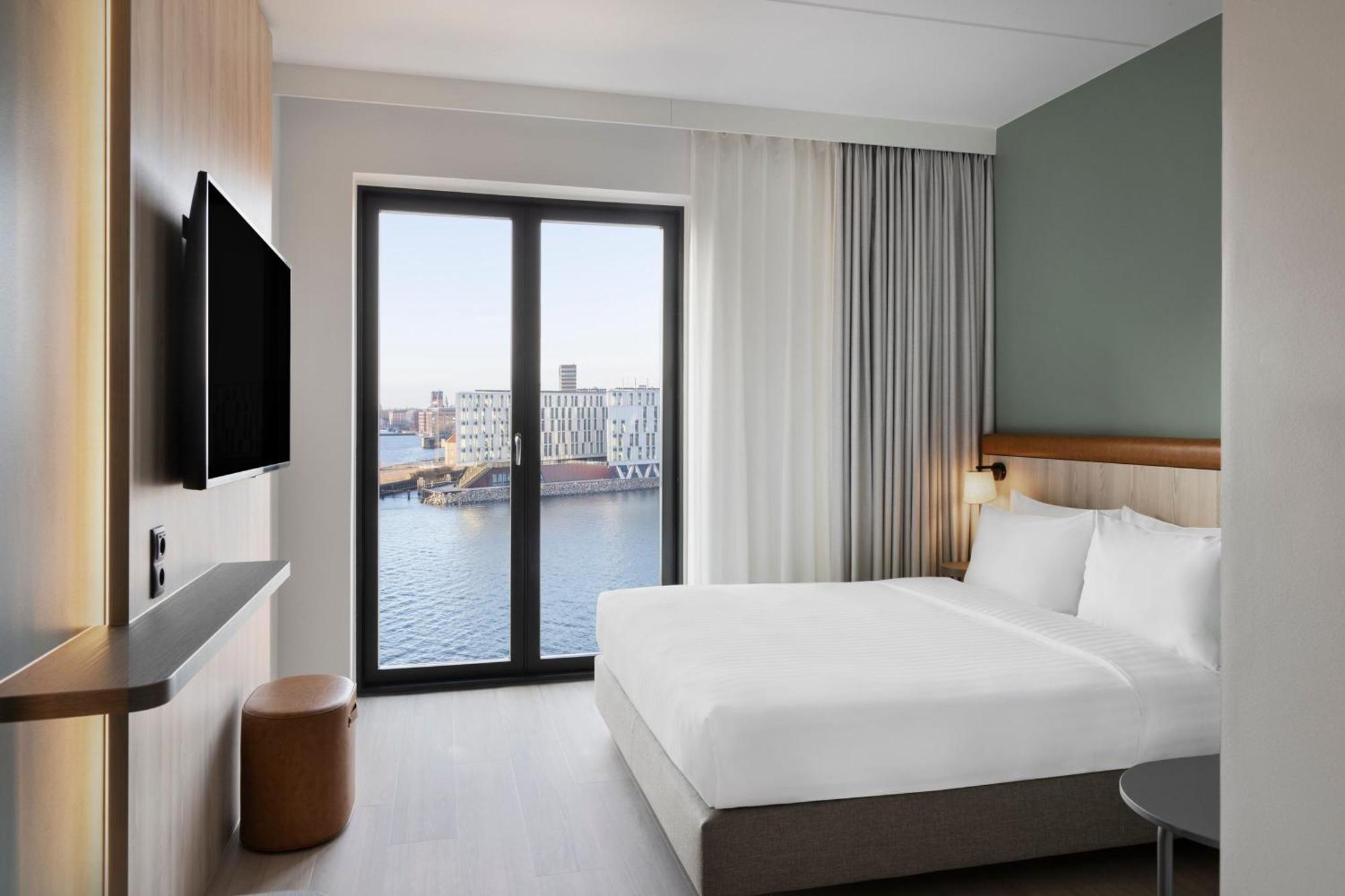 Queen Room with Sea View