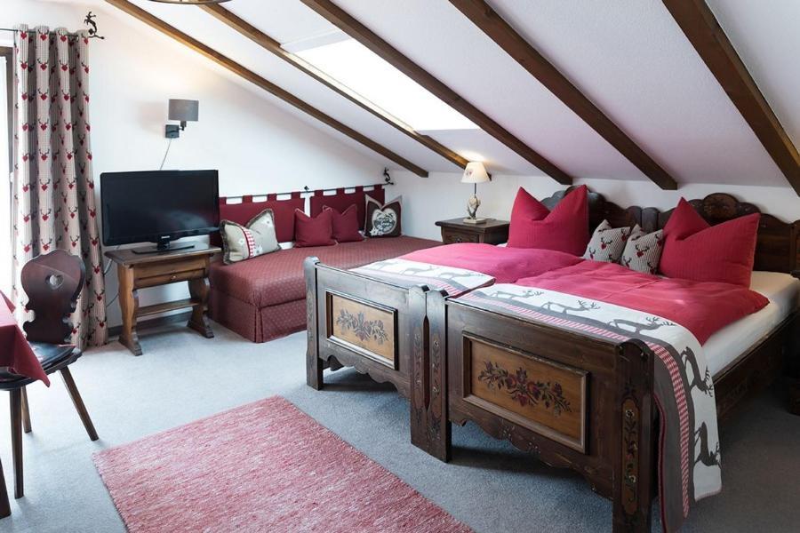 Dreibettzimmer mit Balkon