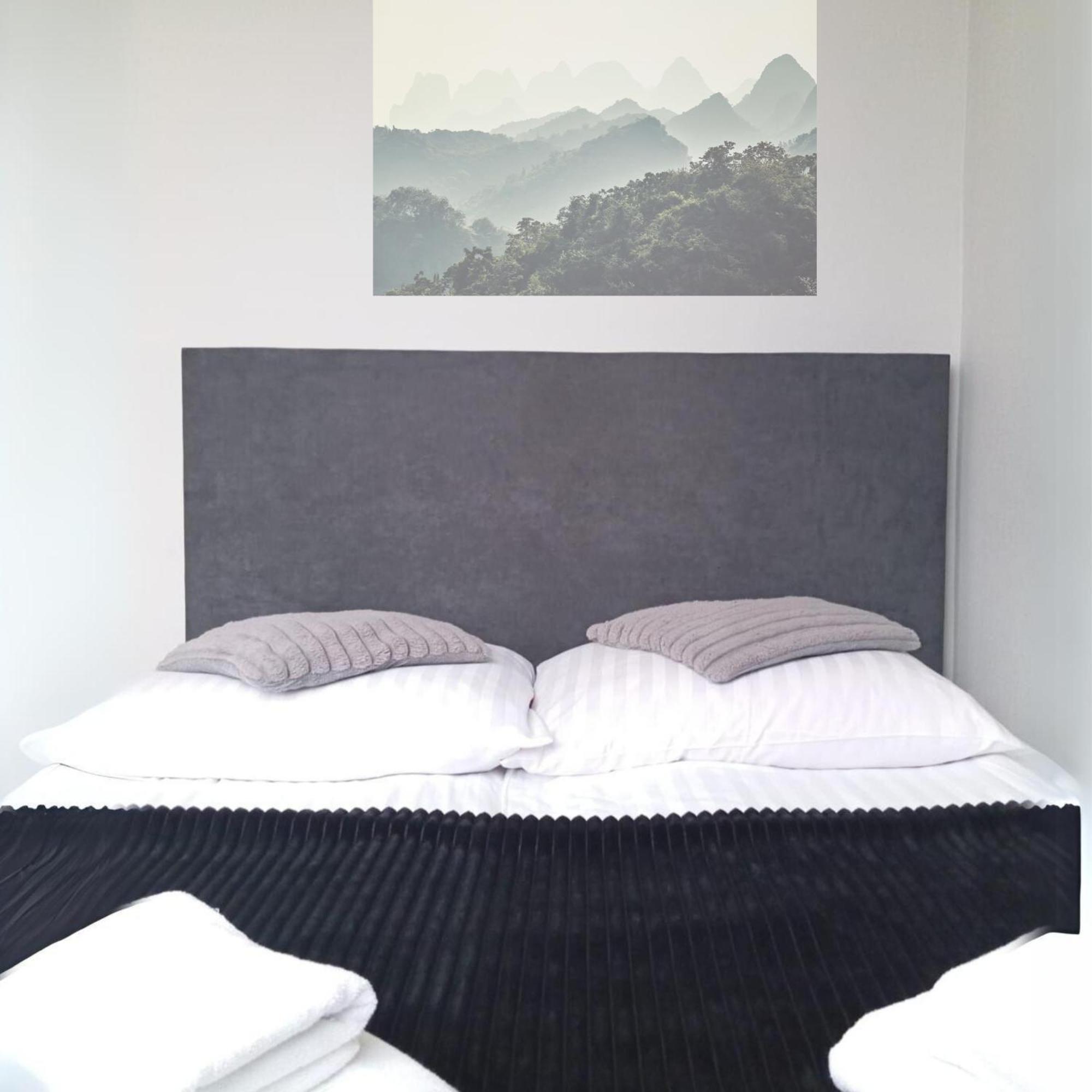 Small Double Room with Small Bathroom (Parking view)