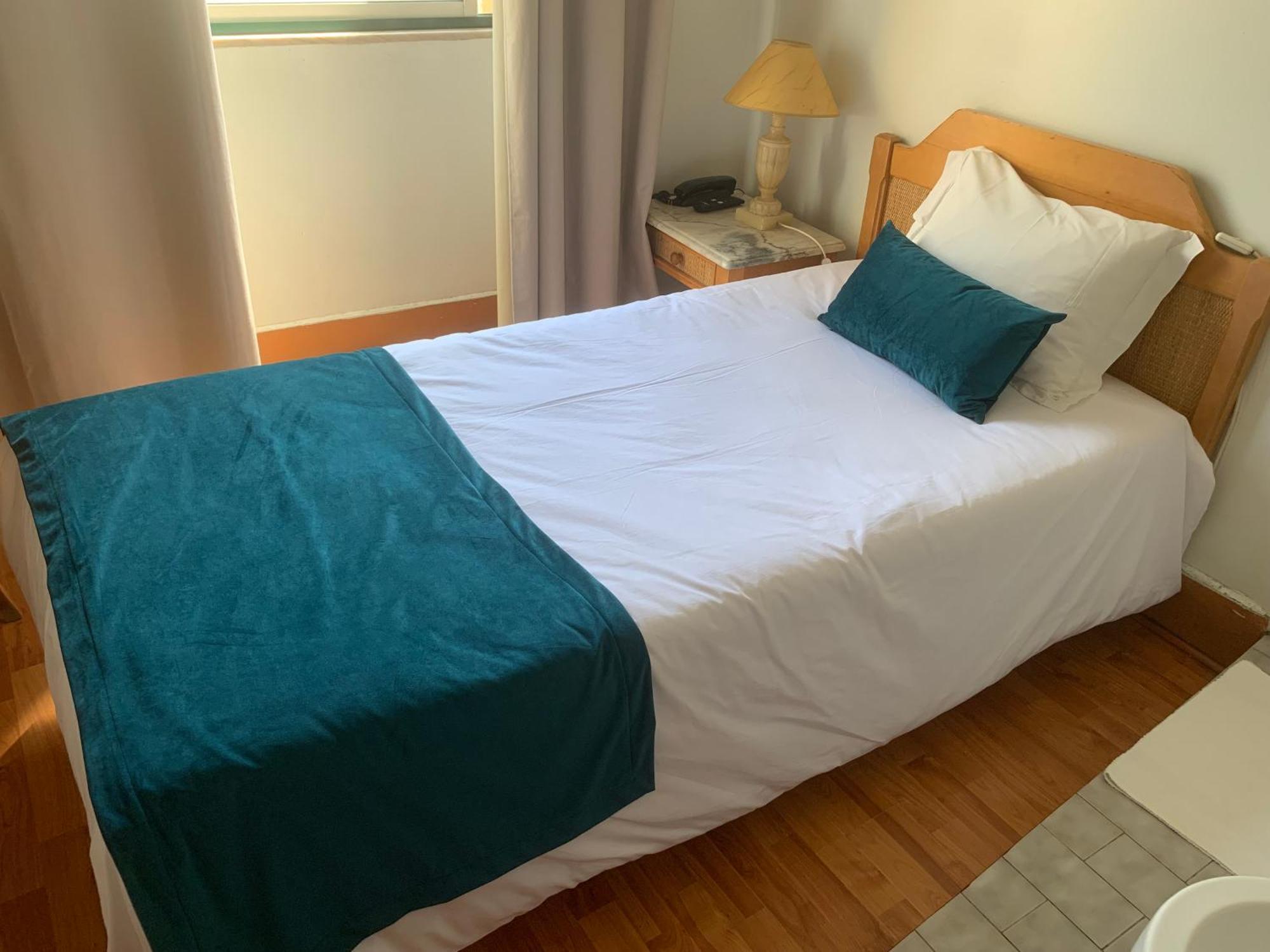 Chambre Simple avec Salle de Bains Commune