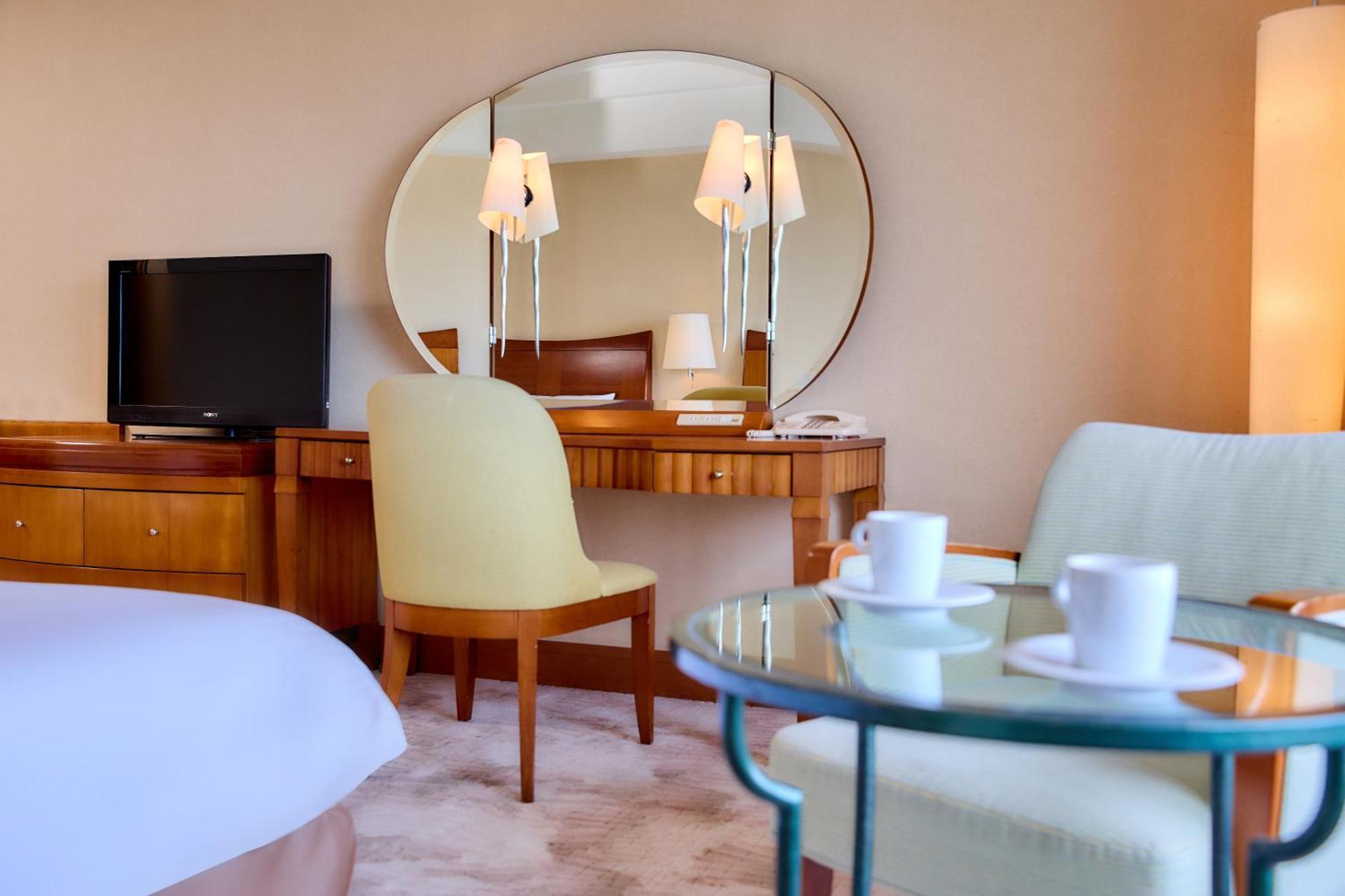 Grand Ocean View Double Room - Non-Smoking