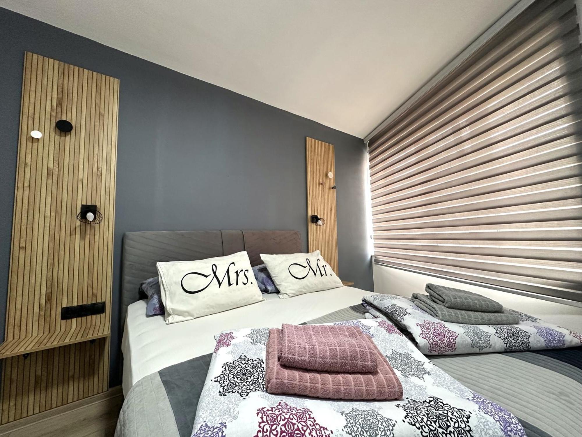 Double Room,1576760900:JPEG