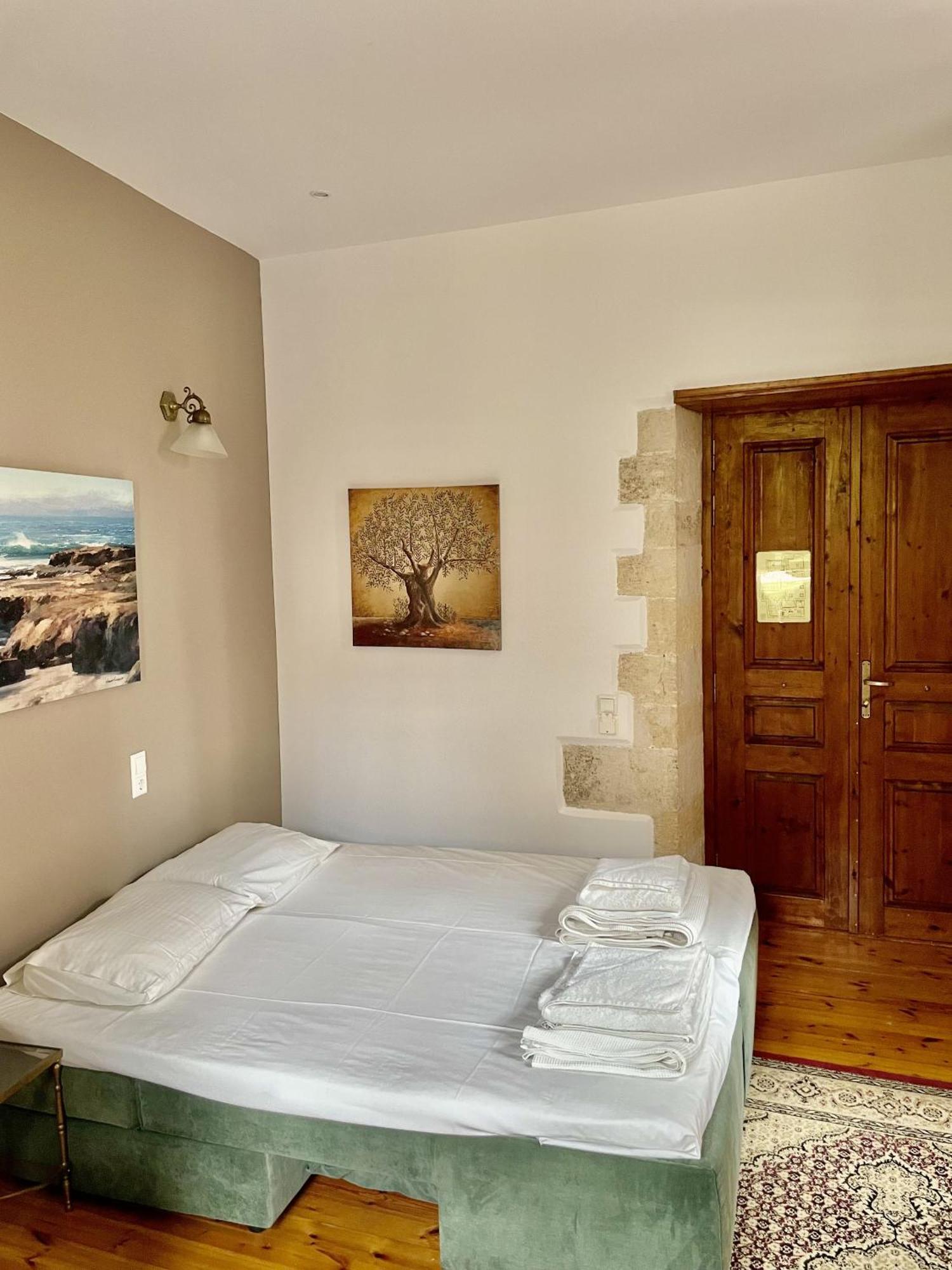 Deluxe Suite Old Town View