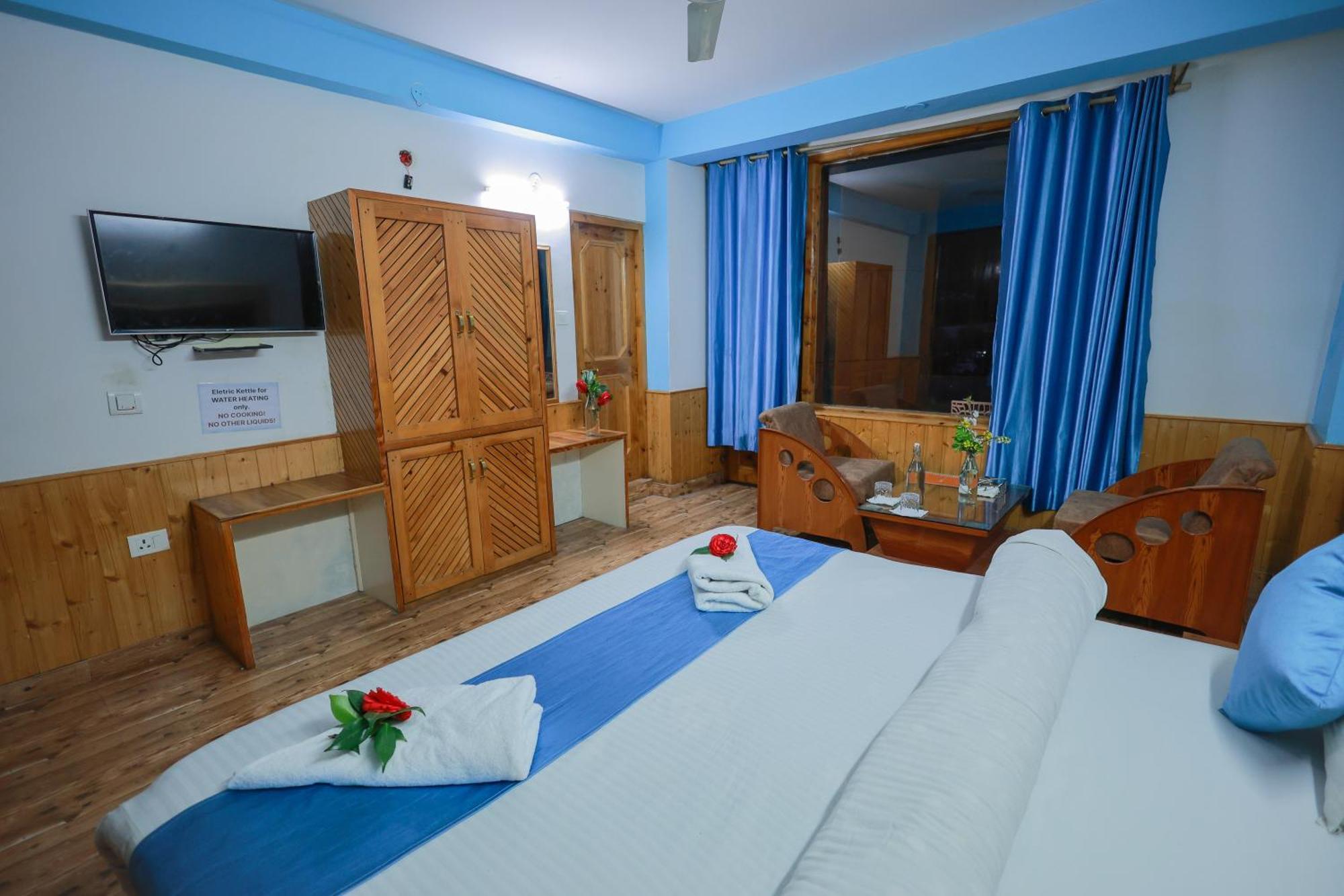 Double Room with Balcony